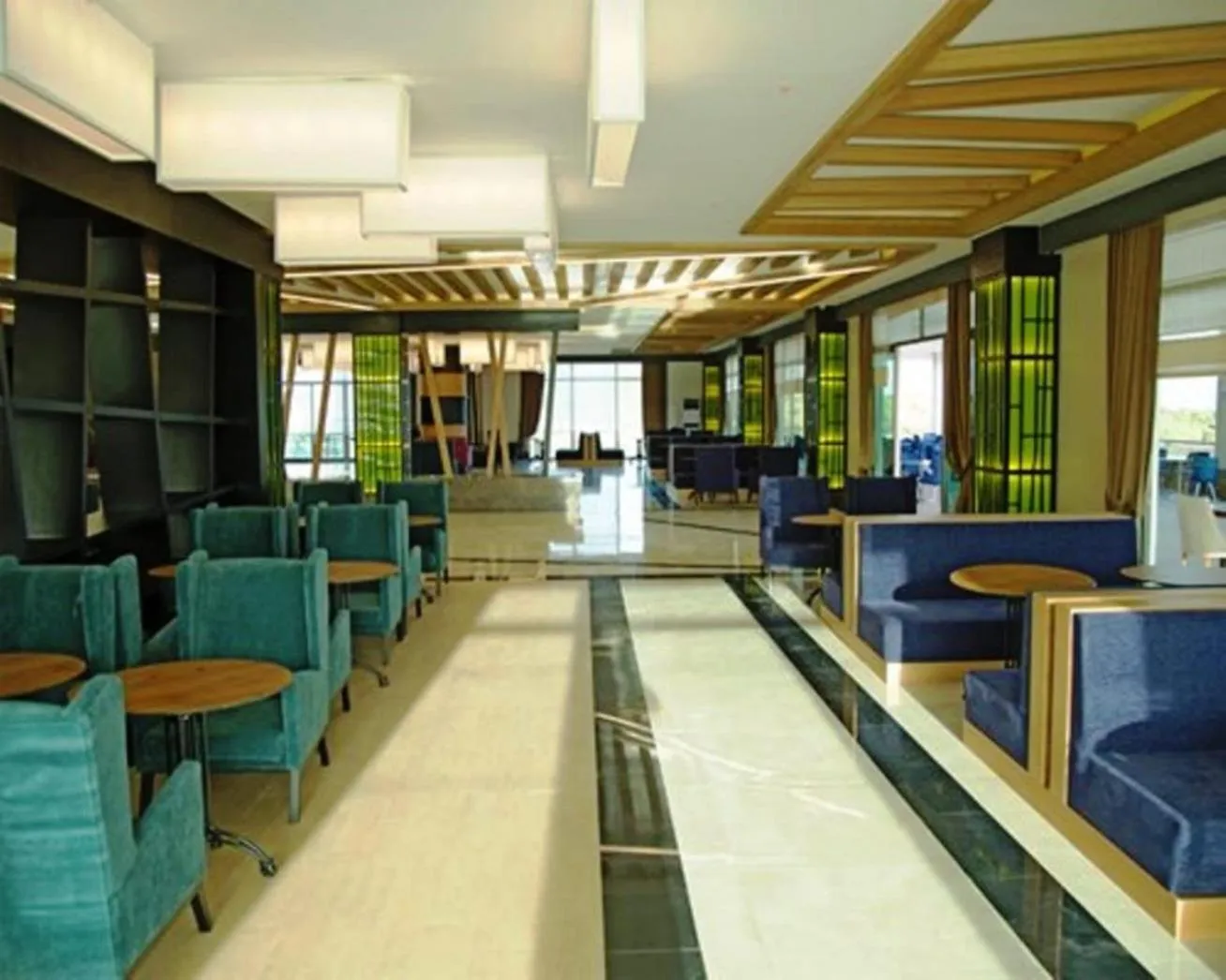 Lobby or reception in Ramada Resort By Wyndham Kizkalesi