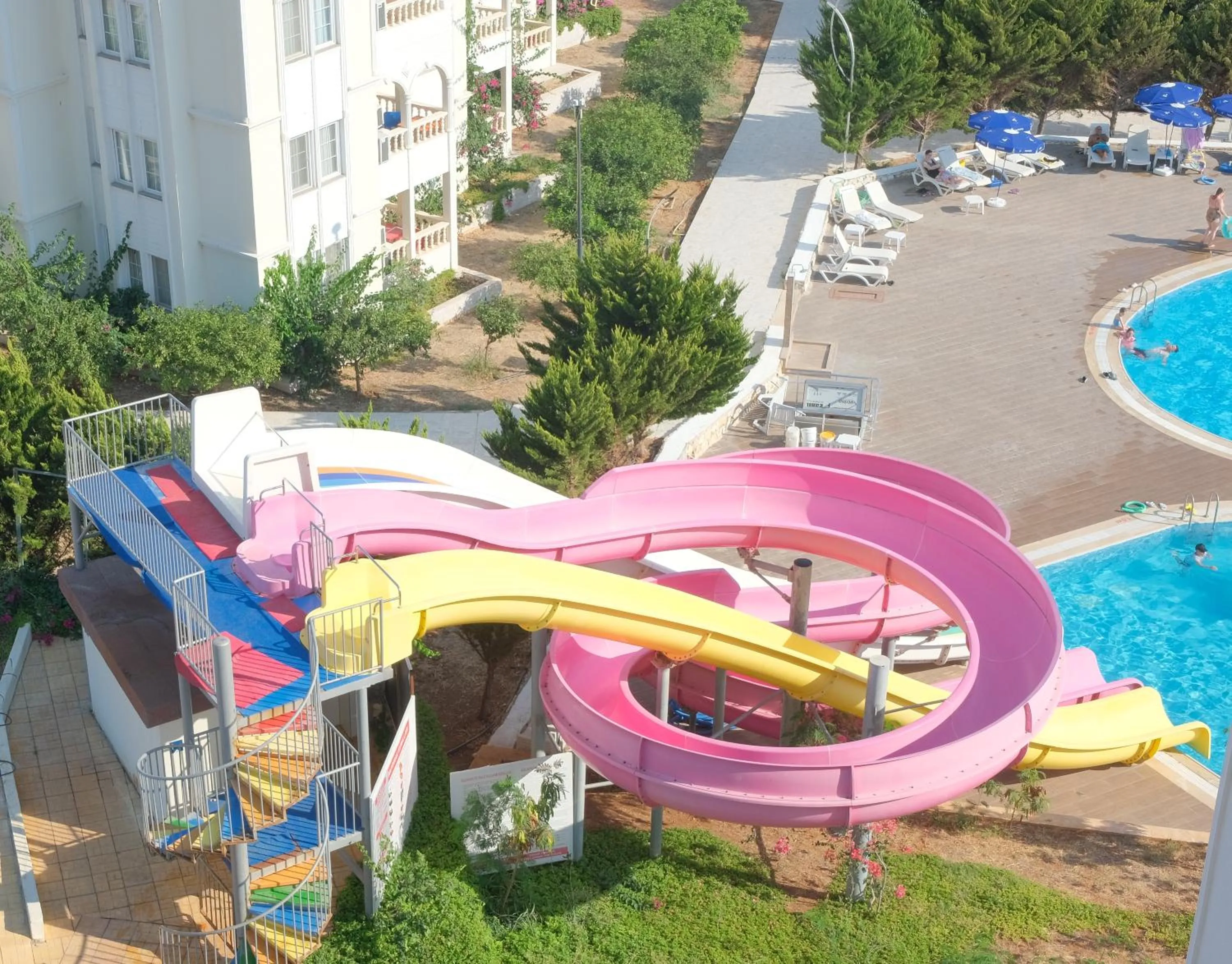 Swimming pool in Ramada Resort By Wyndham Kizkalesi