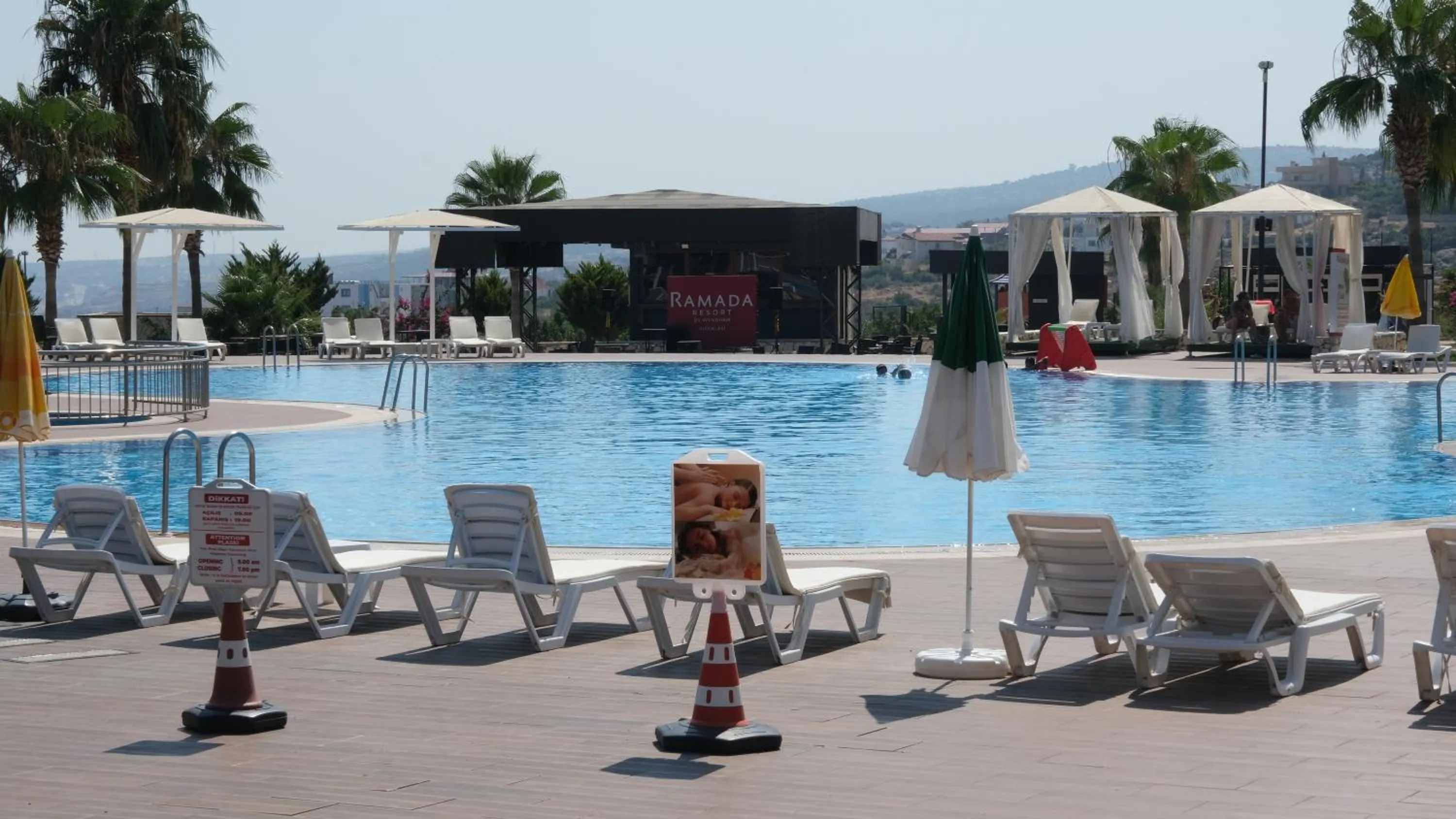 Swimming pool in Ramada Resort By Wyndham Kizkalesi