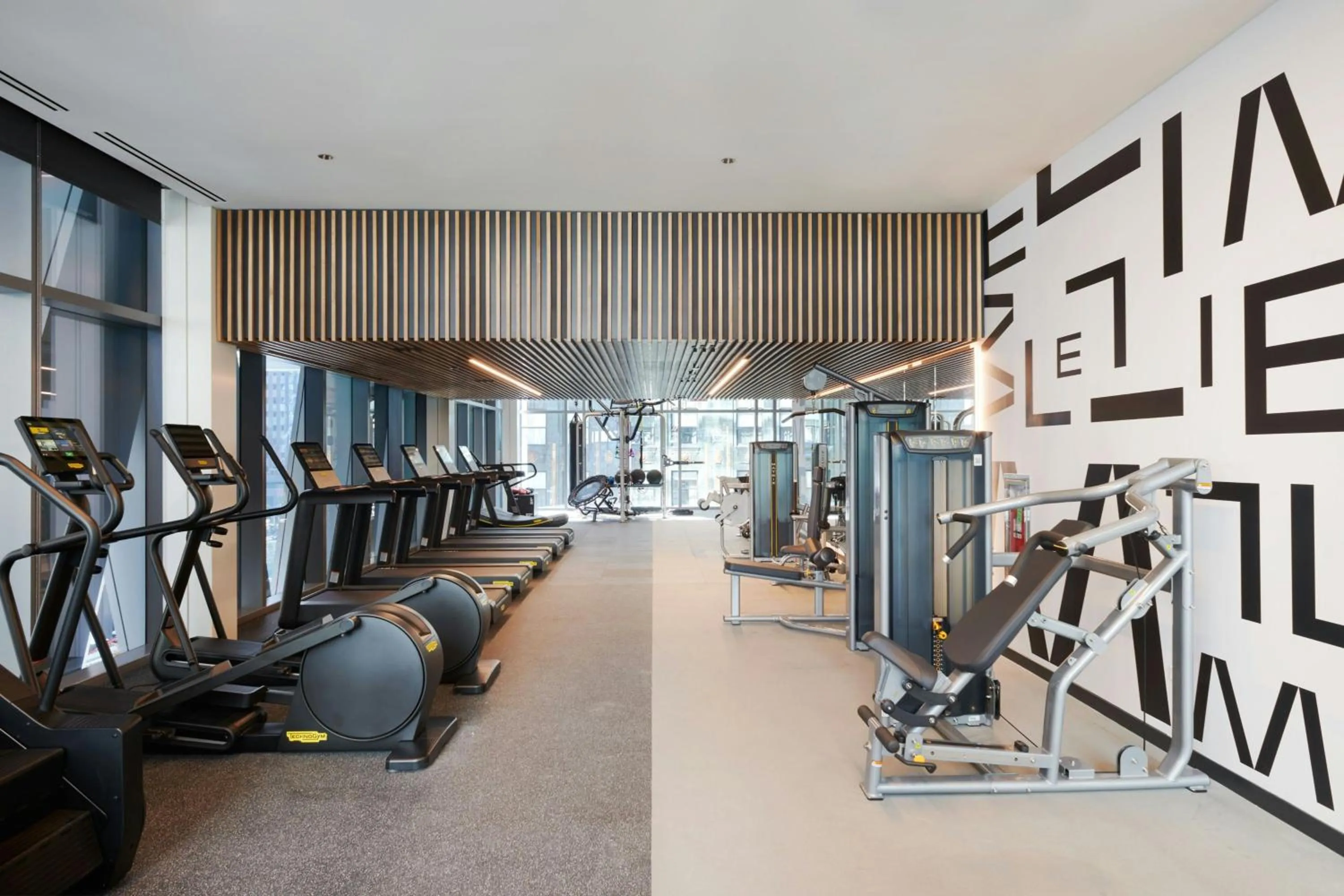 Fitness centre/facilities in citizenM Chicago Downtown