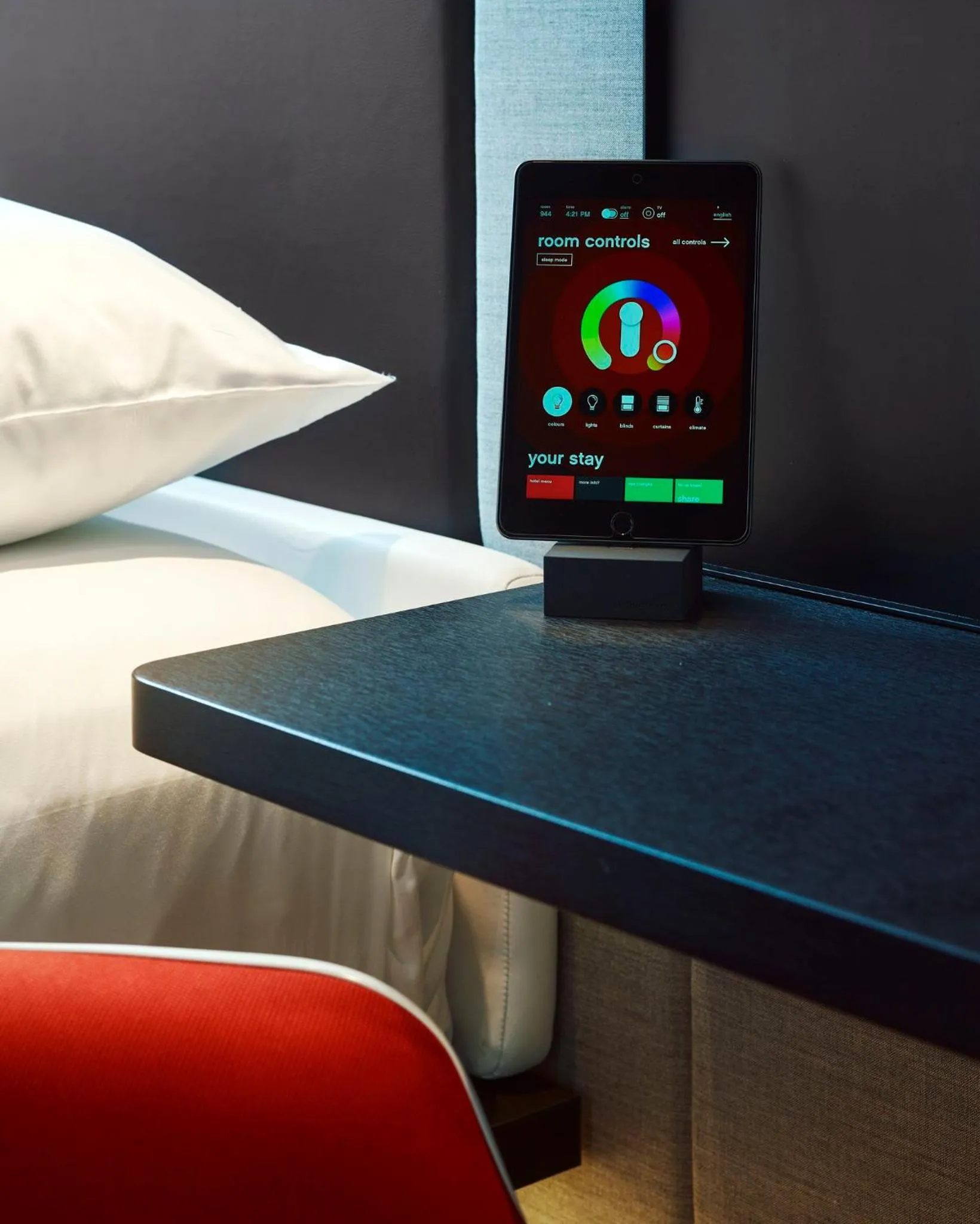 Entertainment in citizenM Chicago Downtown