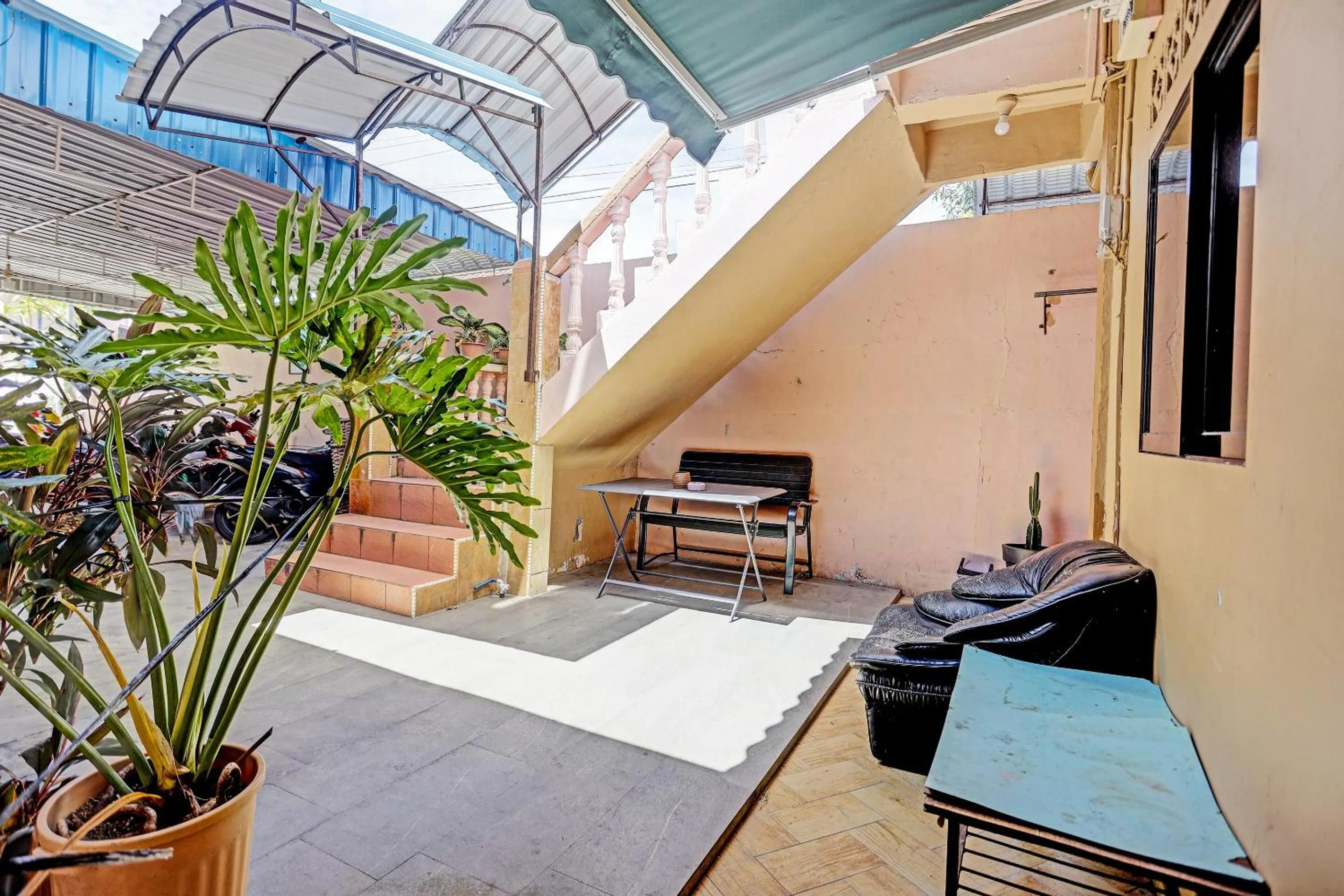 Lobby or reception in Hotel O Duta Stay