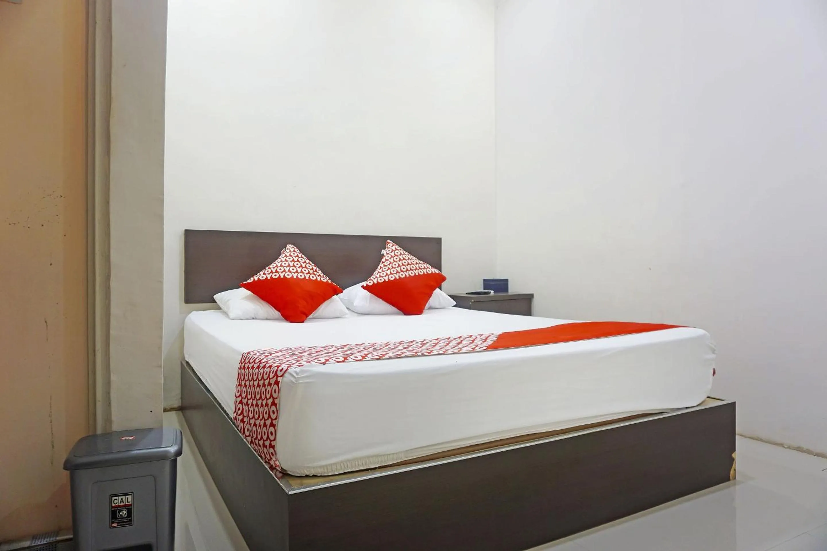 Bedroom, Bed in Hotel O Dalle 5151 Jeneponto Near Patung kuda, Jeneponto