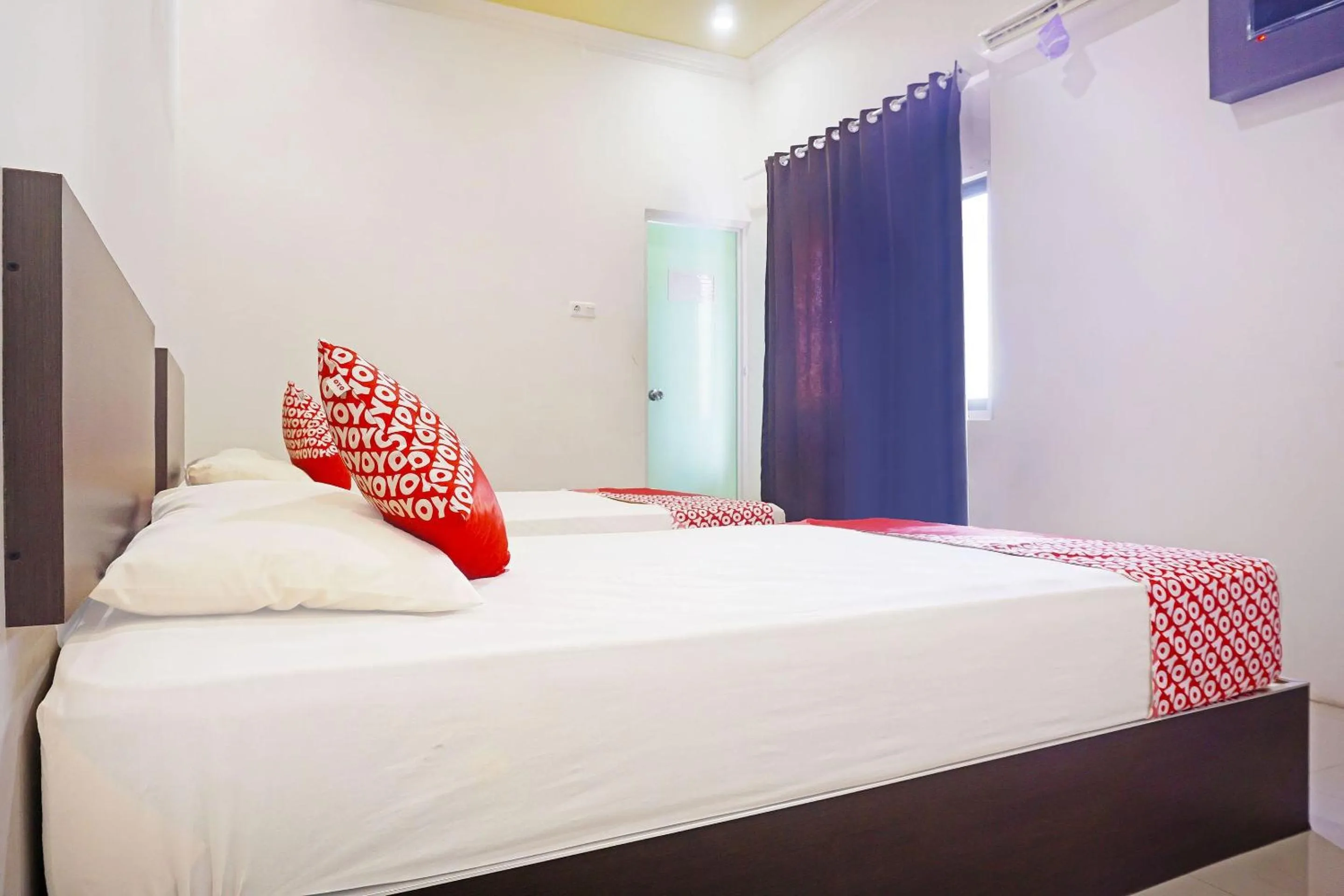 Bedroom, Bed in Hotel O Dalle 5151 Jeneponto Near Patung kuda, Jeneponto