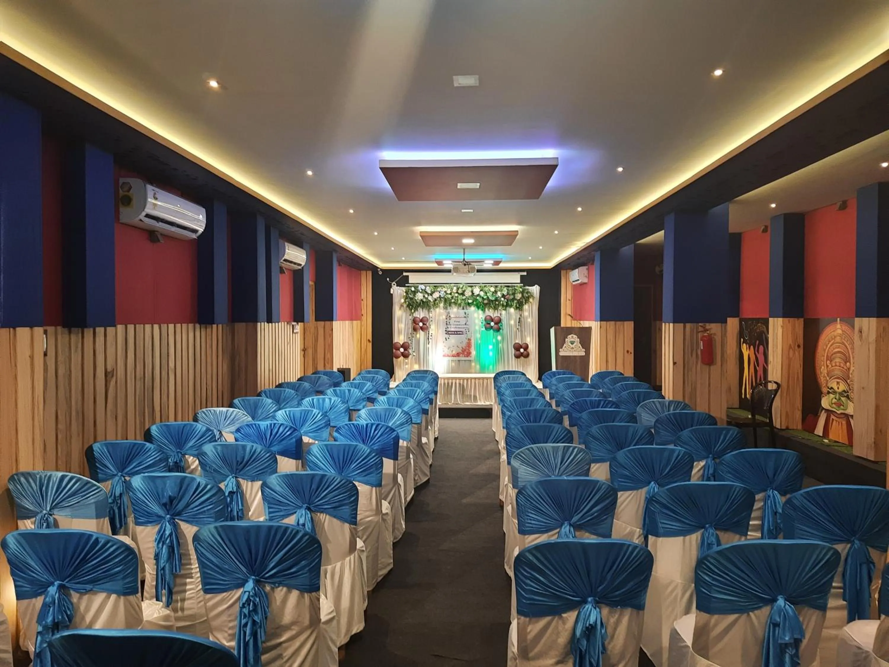 Banquet/Function facilities in Emerald Royal Residency