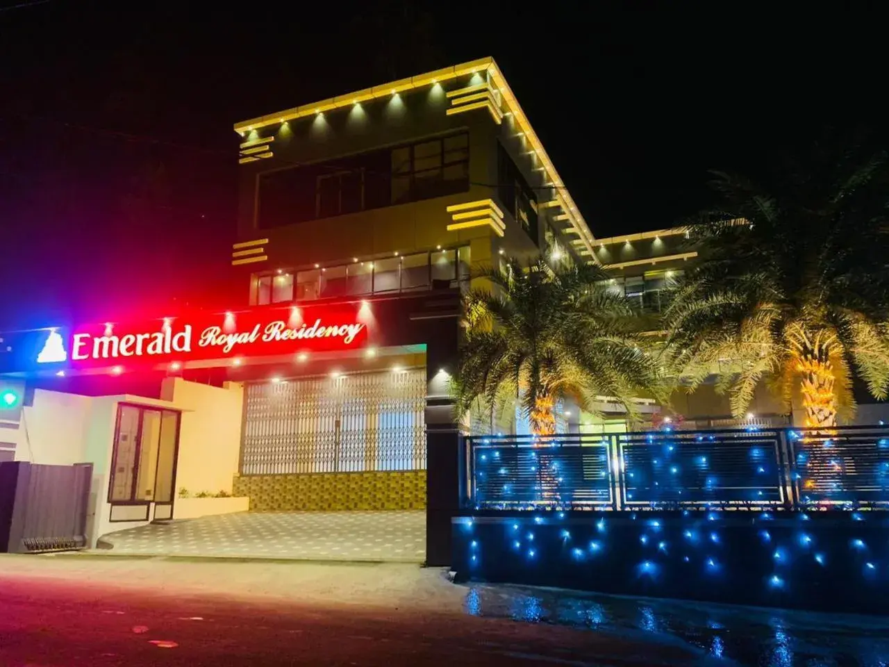 Emerald Royal Residency Emerald Royal Residency