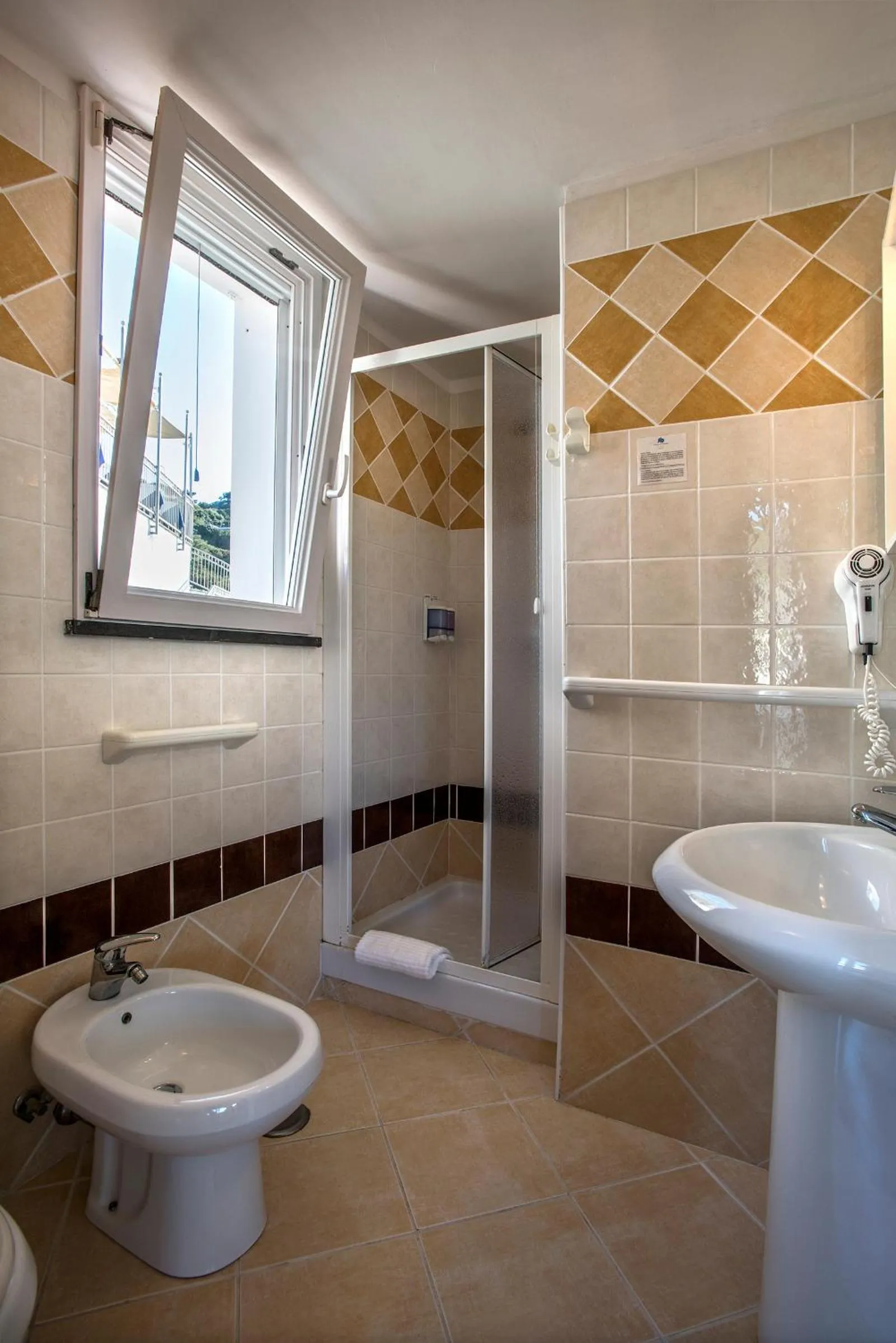 Bathroom in Hotel Villaggio Dei Pescatori