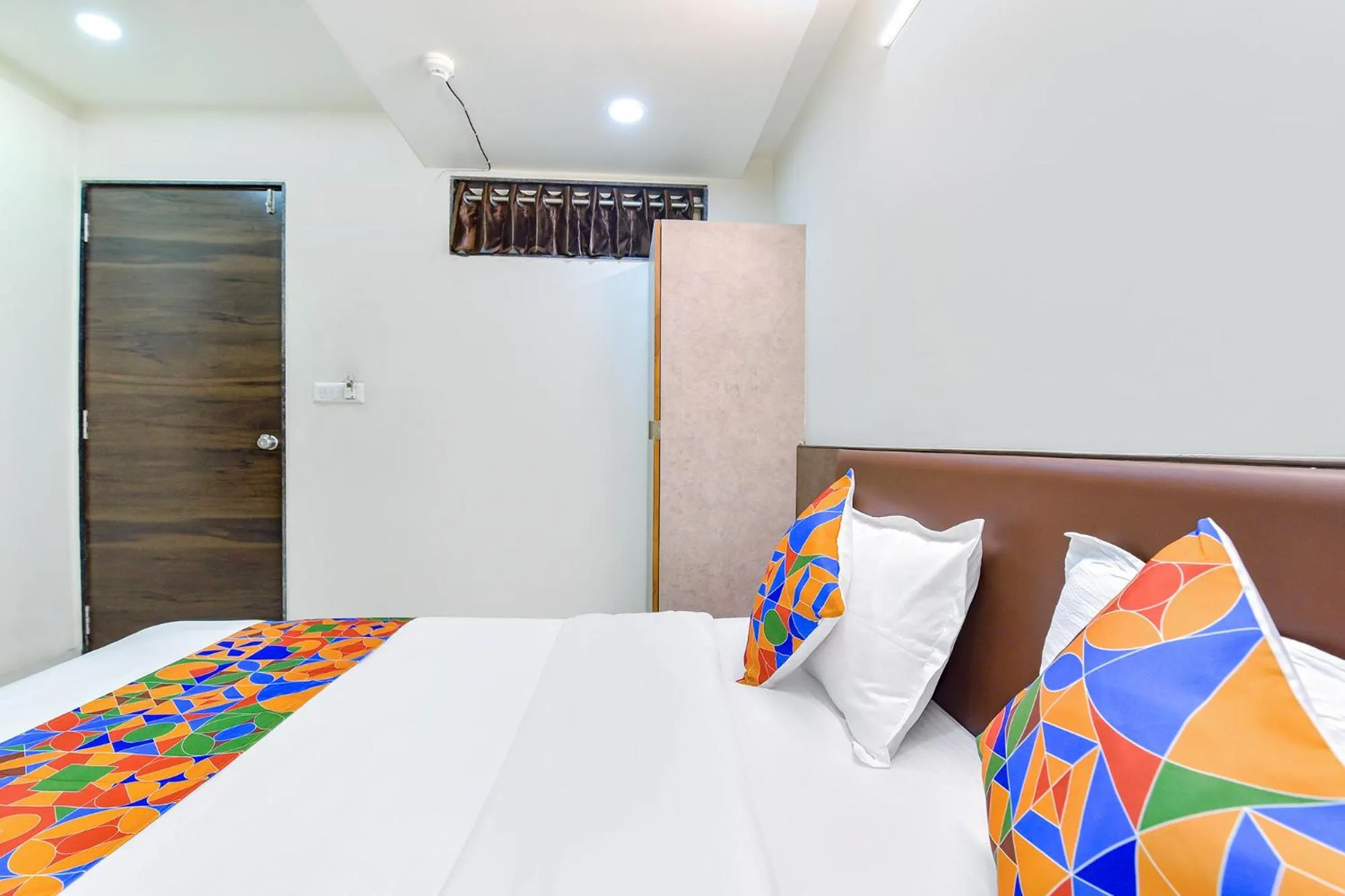 Bed in FabHotel Crystal - Nr Odau Ring Road