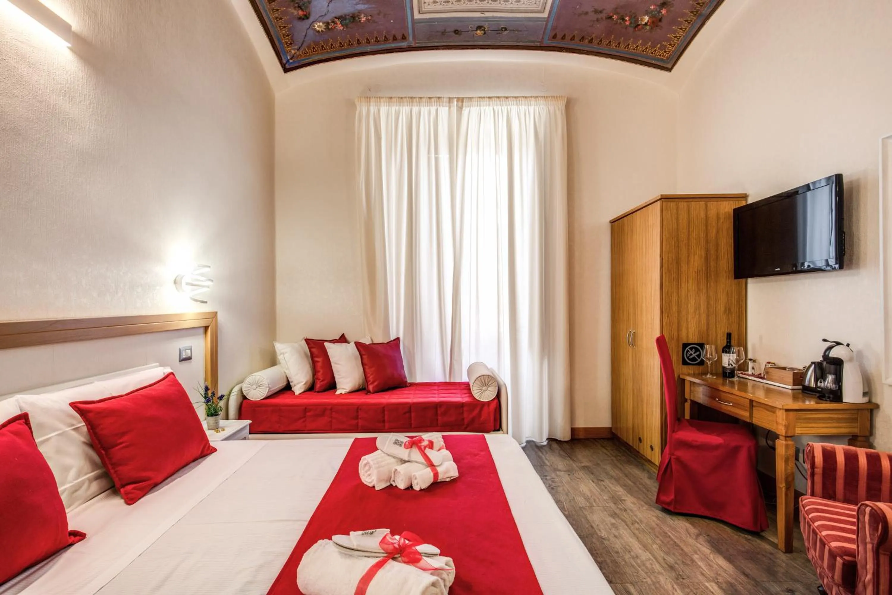 TV and multimedia, Bed in Auditorium Mecenate