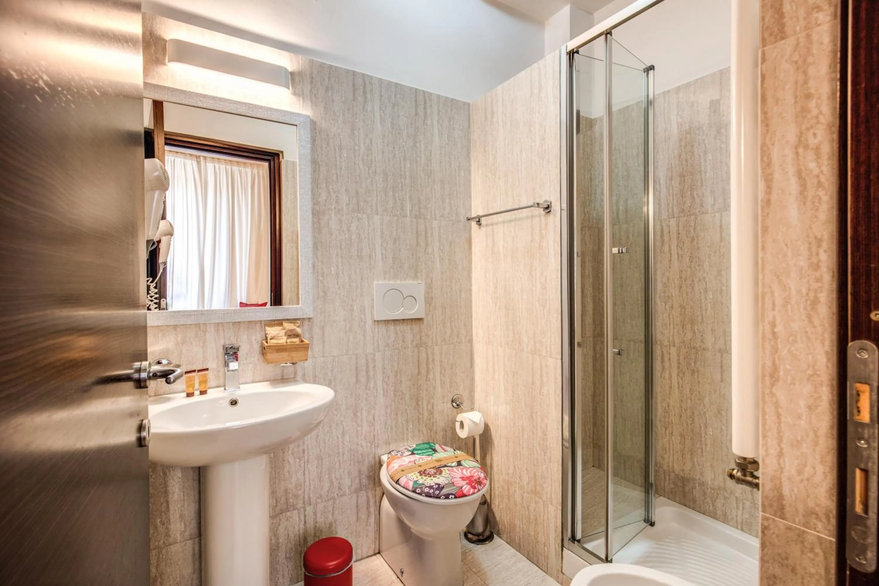 Bathroom in Auditorium Mecenate