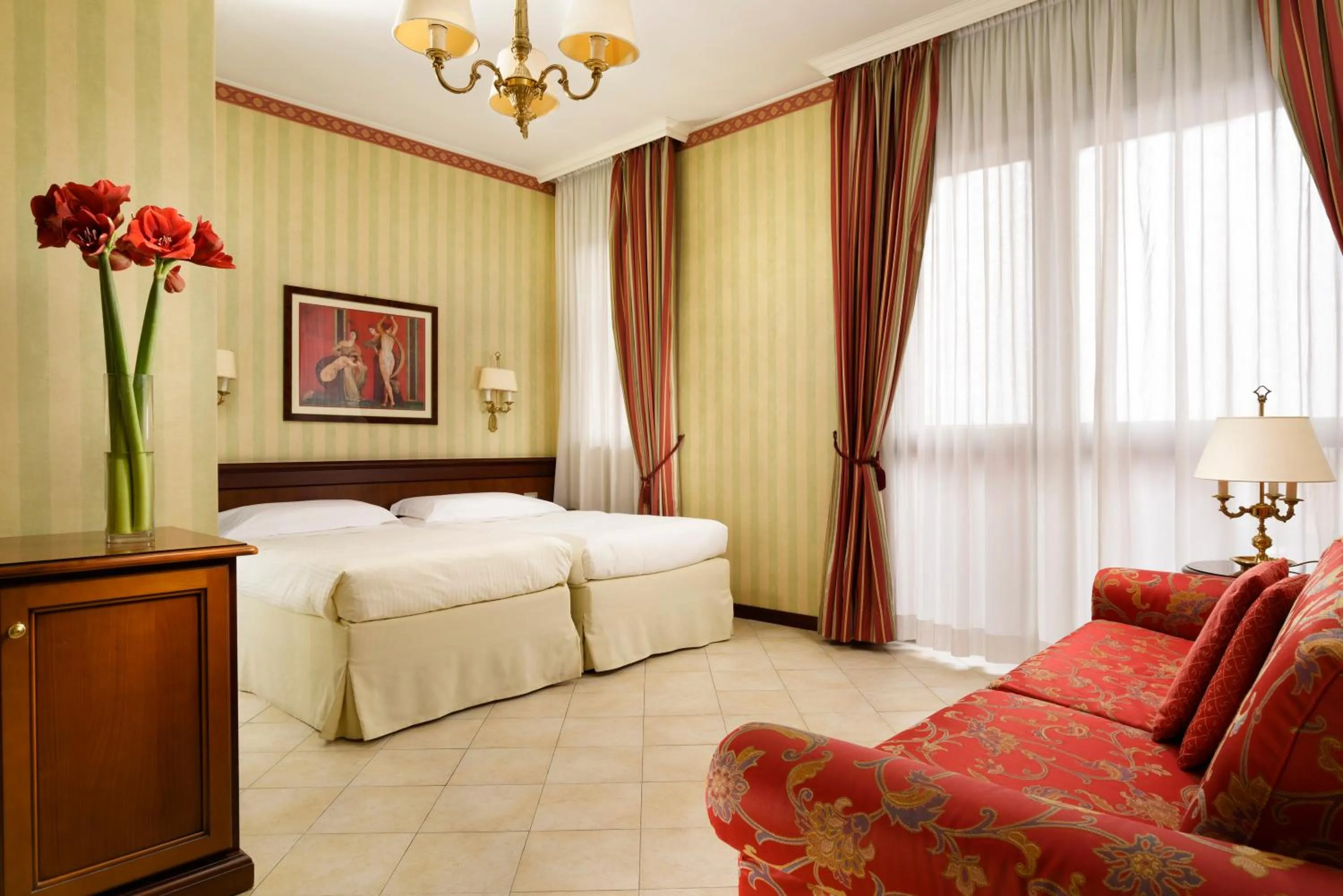 Bedroom, Bed in UNA Hotels Hotel & Residence Contessa Jolanda Milano