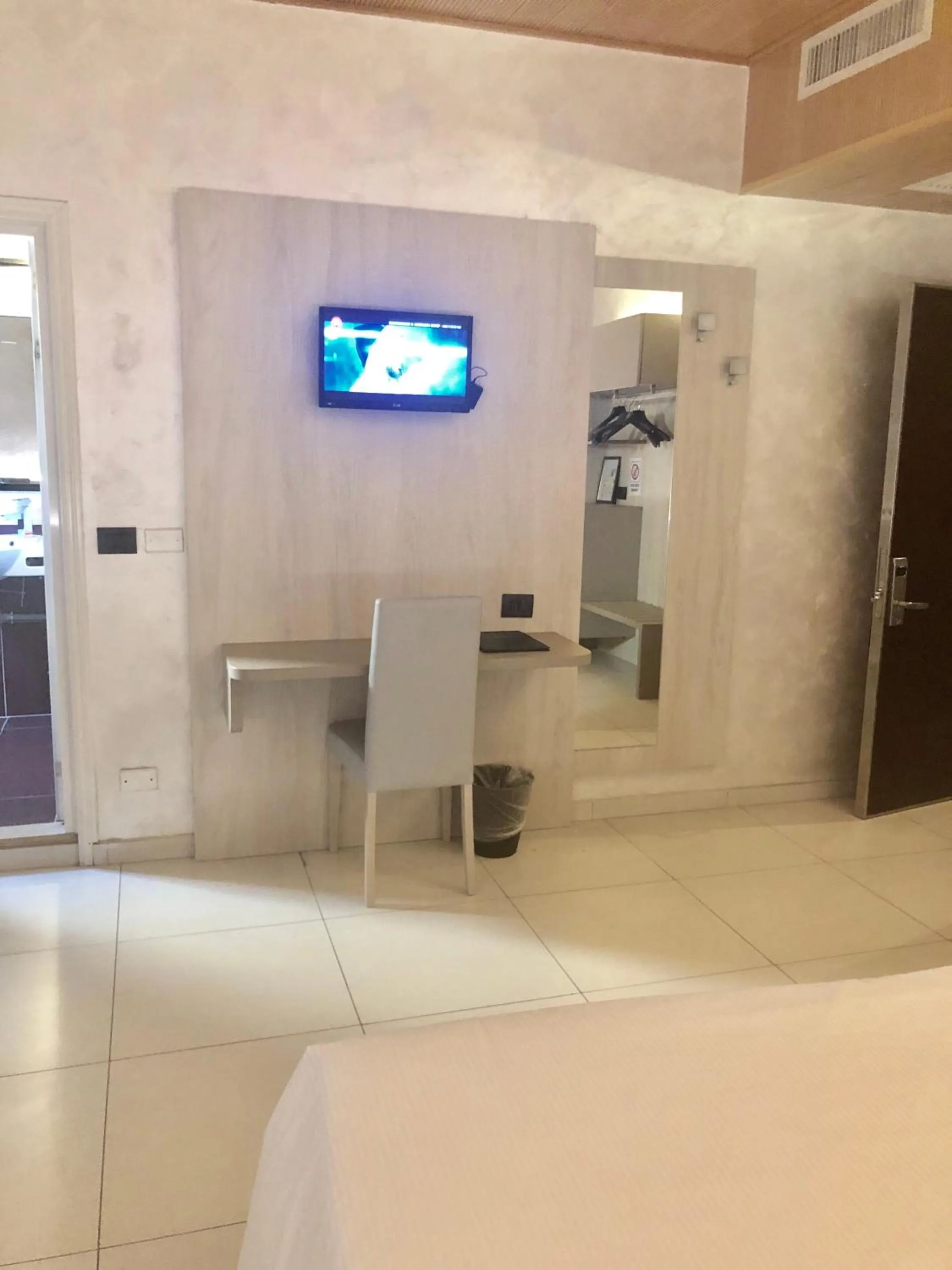 Bedroom in Hotel Bolzano