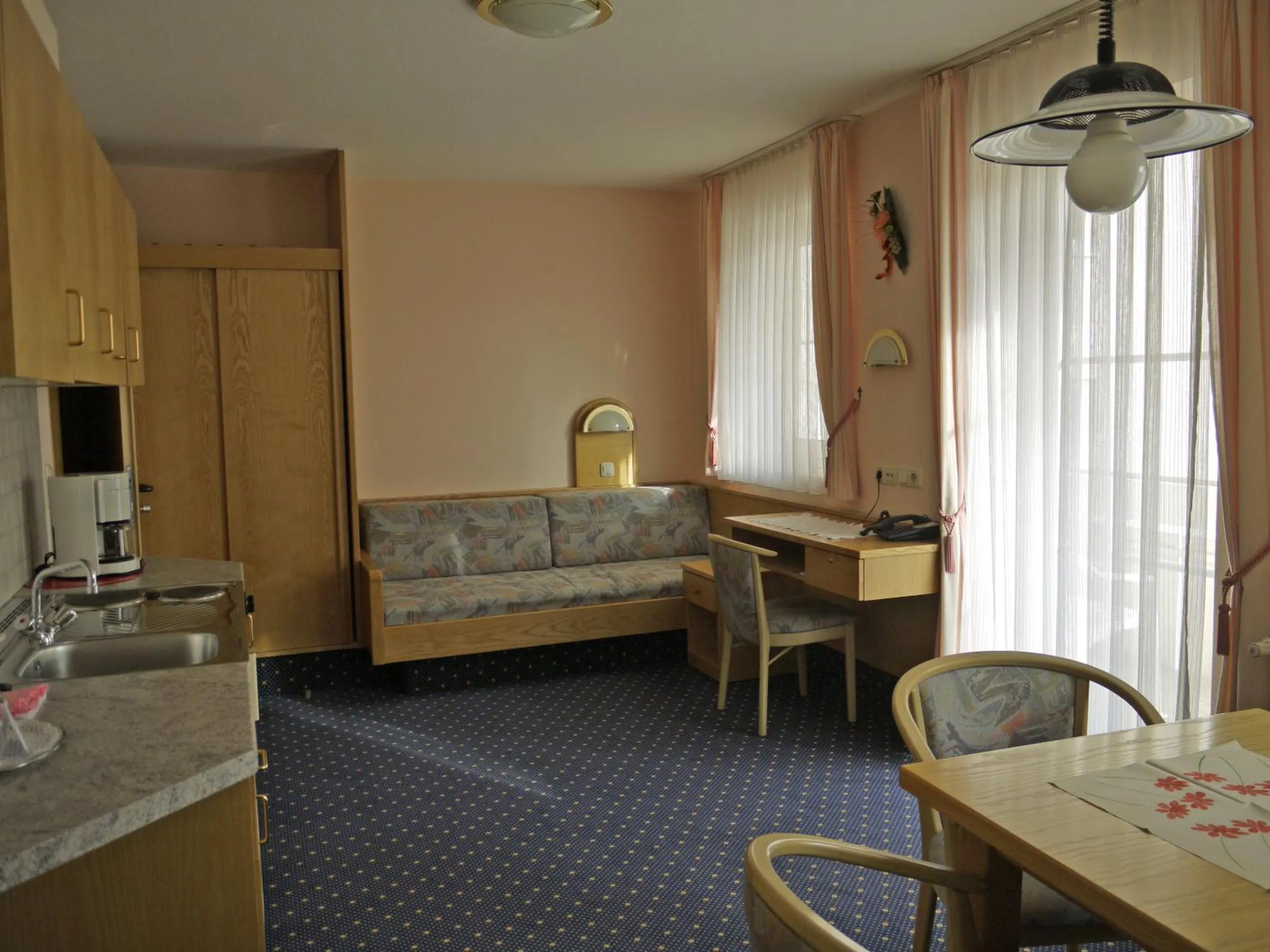 Photo of the whole room in Hotel Ebner