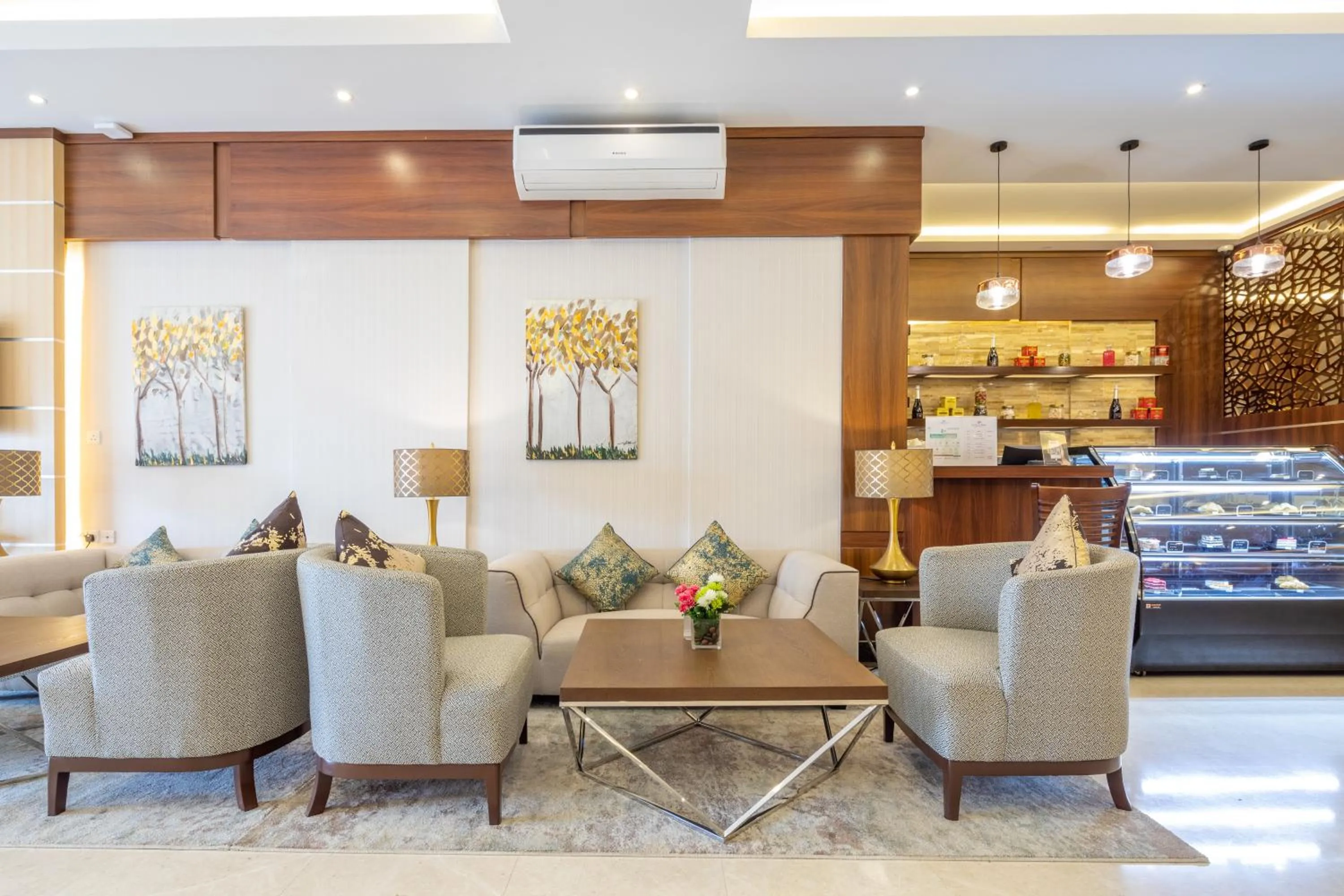 Food and drinks in Boudl Wadi Al Dawasir بودل وادي الدواسر