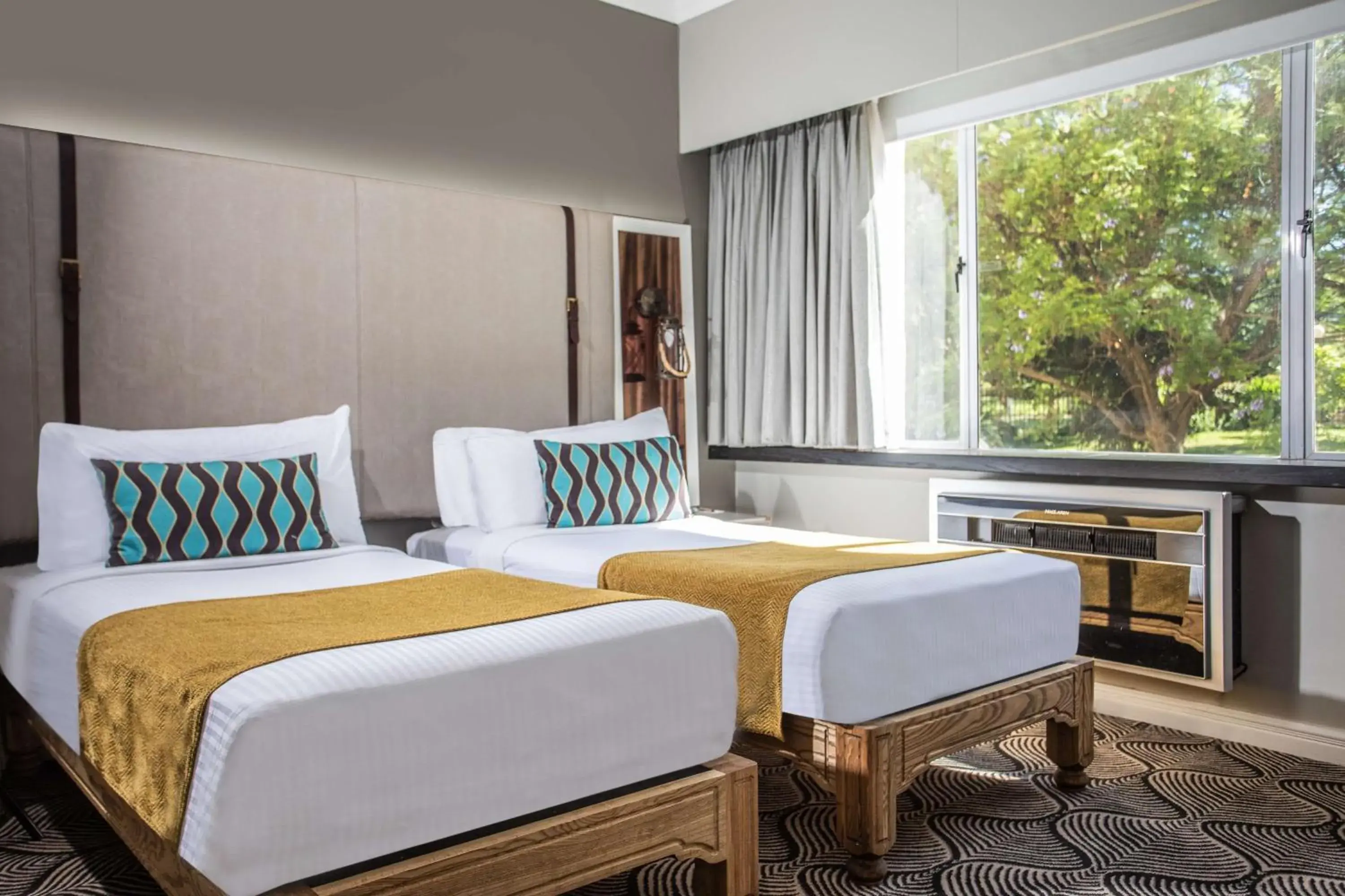 Standard Room Twin Beds Non Smoking - single occupancy in Southern Sun Ridgeway Lusaka Standard Room Twin Beds Non Smoking - single occupancy in Southern Sun Ridgeway Lusaka