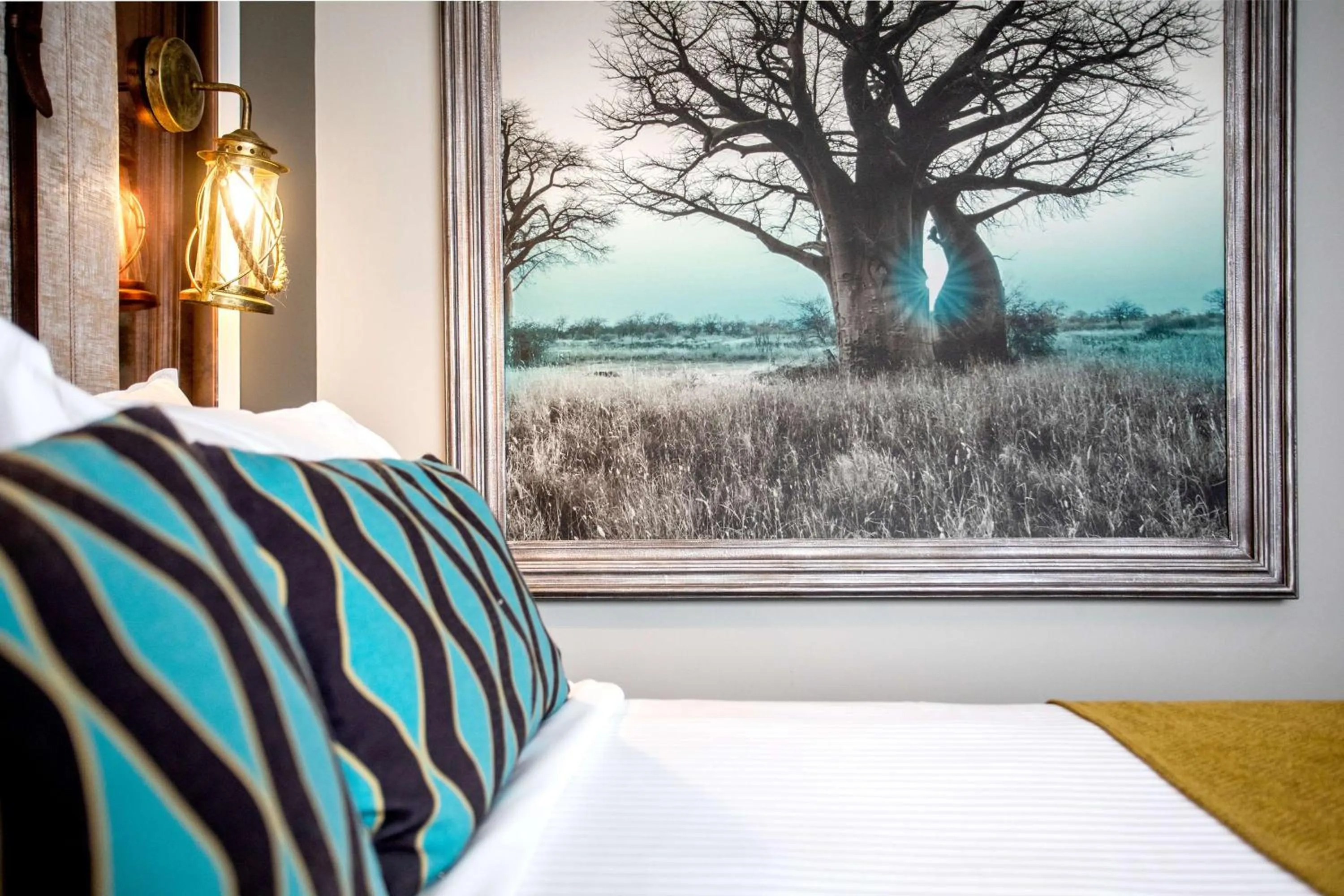 Bedroom, Bed in Southern Sun Ridgeway Lusaka