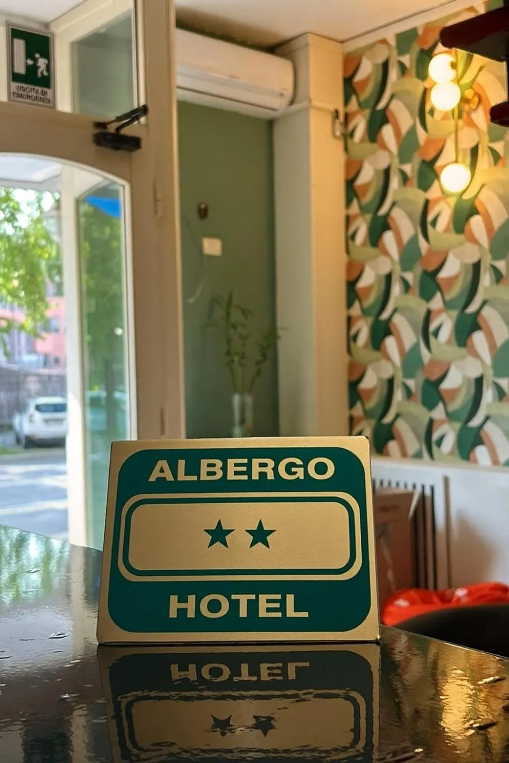 Property logo or sign in Hotel Aurelia Milano Centrale