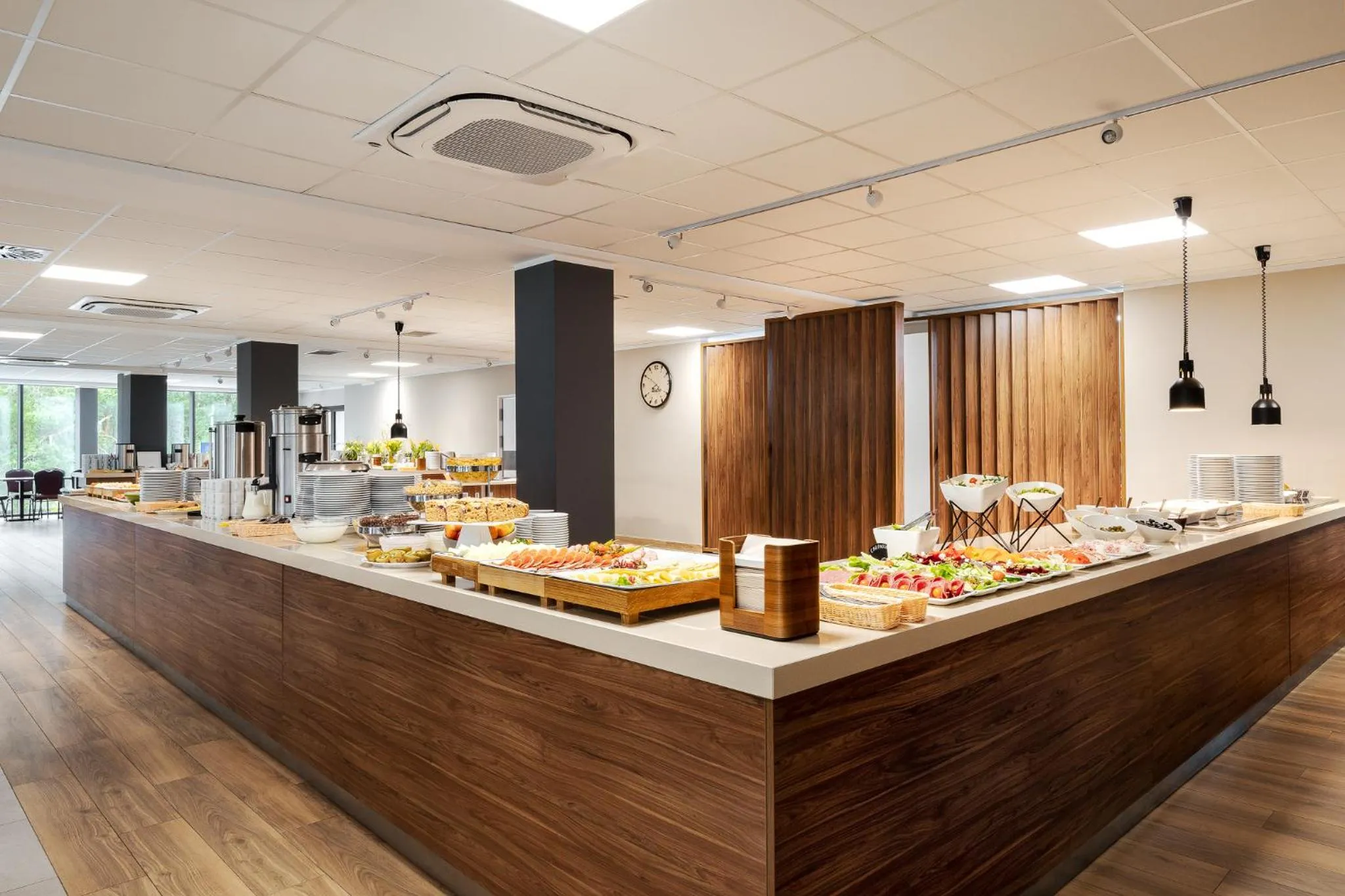 Restaurant/places to eat in Interferie Dąbki SU Argentyt