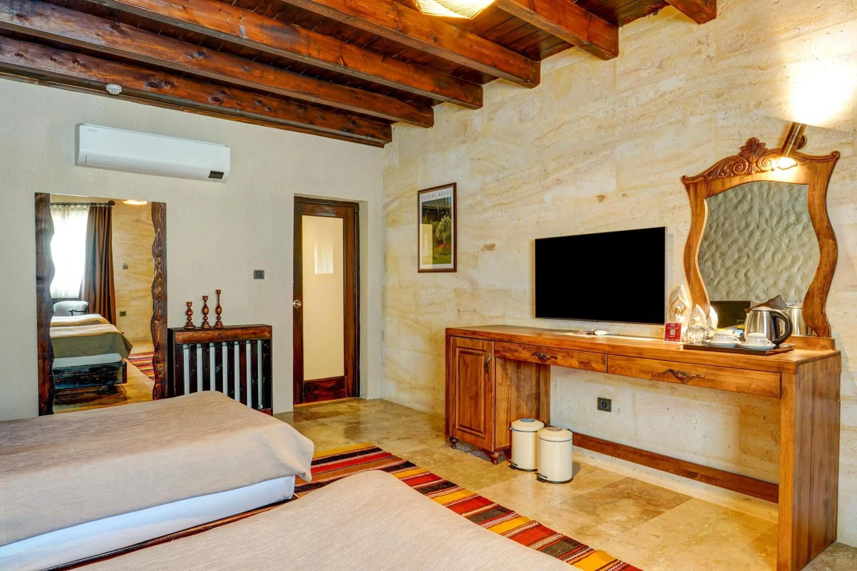 Photo of the whole room, Bed in A La Mode Cappadocia