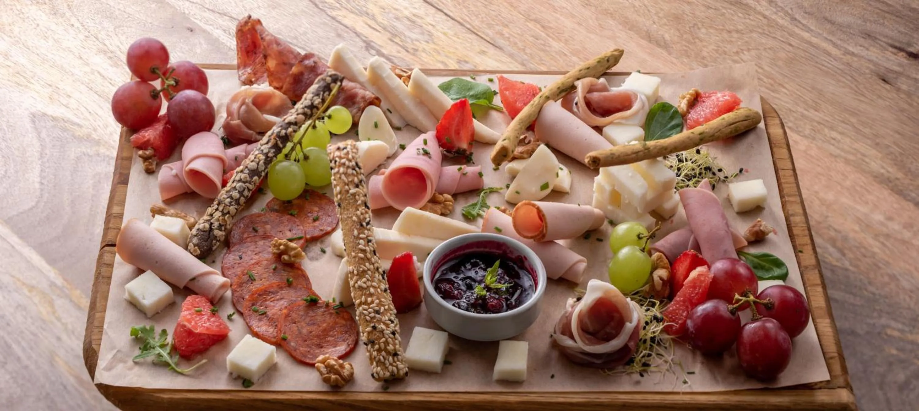 Restaurant/places to eat in Acro Blue Luxury Villas