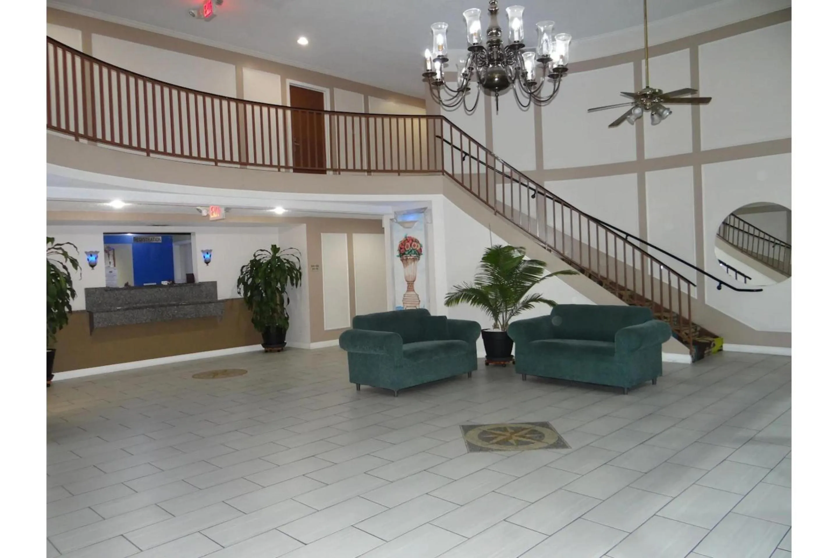 Lobby or reception in Regency Inn & Suites Houston East I 10