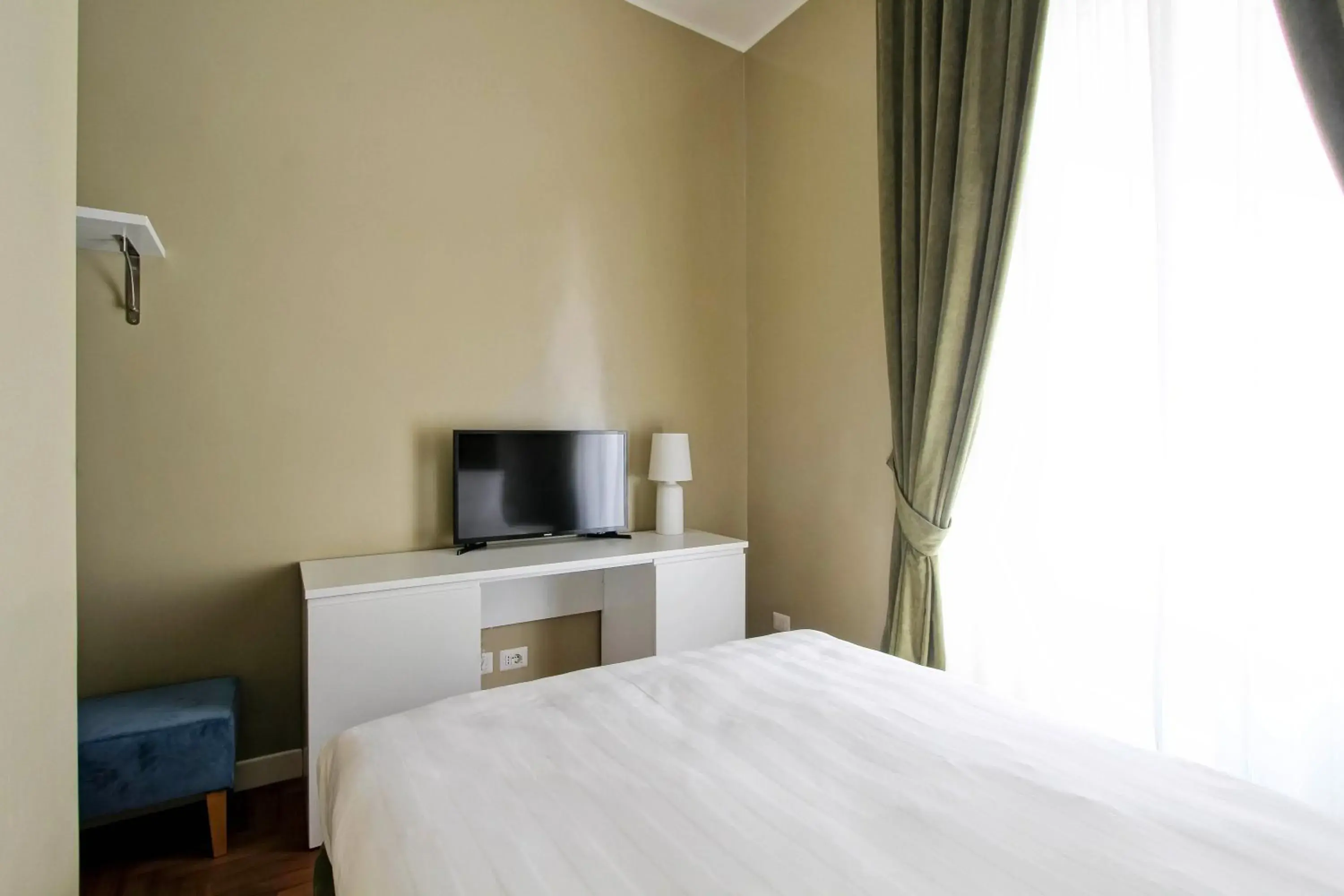 Budget Double Room - single occupancy in The river corner Budget Double Room - single occupancy in The river corner