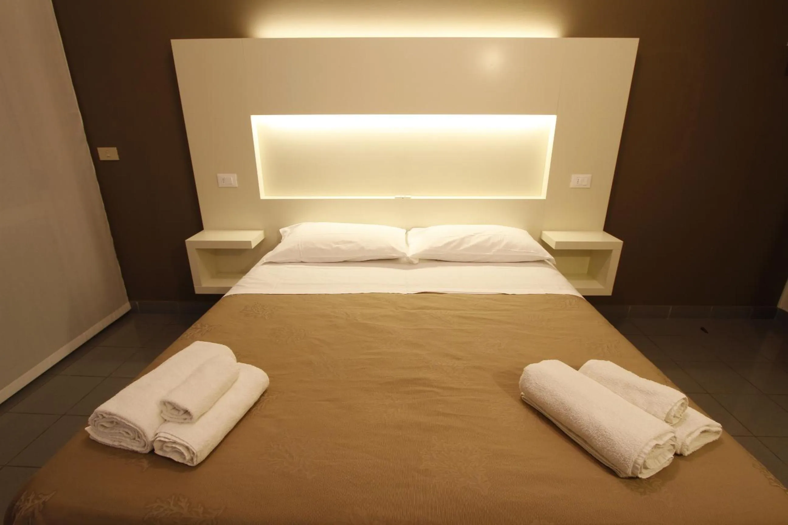 Bed in Hotel Desire'