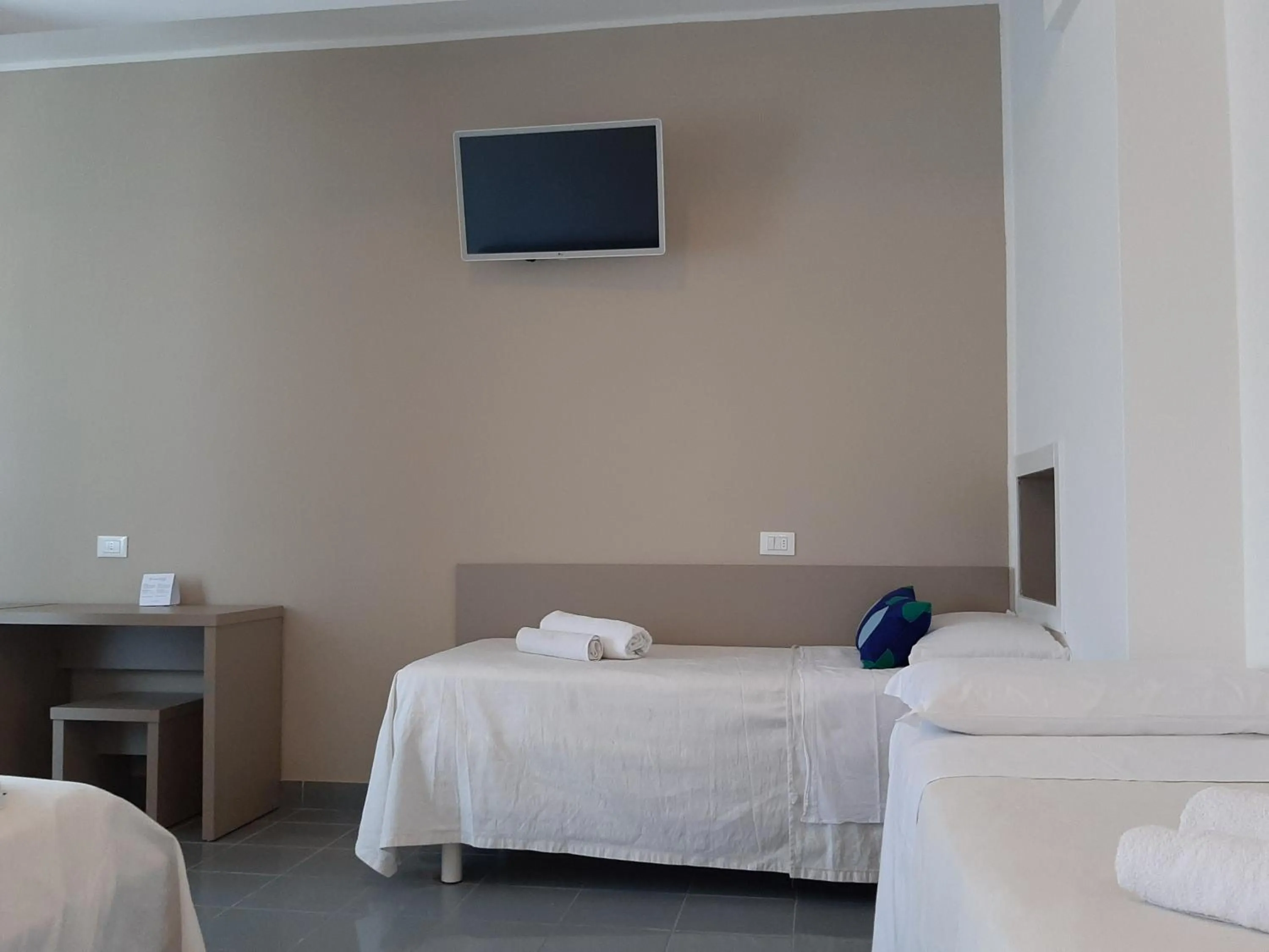 Bed in Hotel Desire'