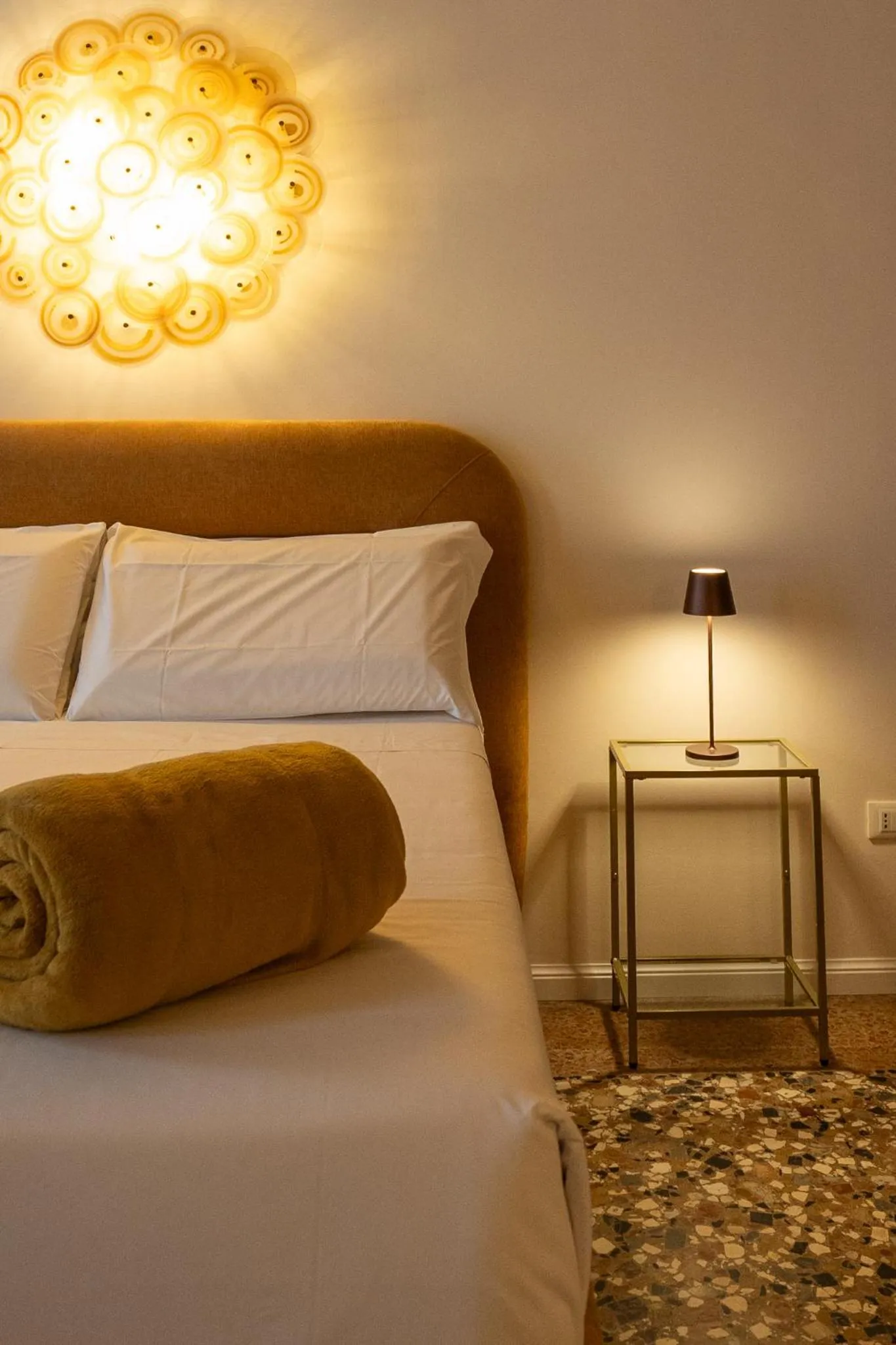 Decorative detail, Bed in Ca' Turelli Dimora Storica