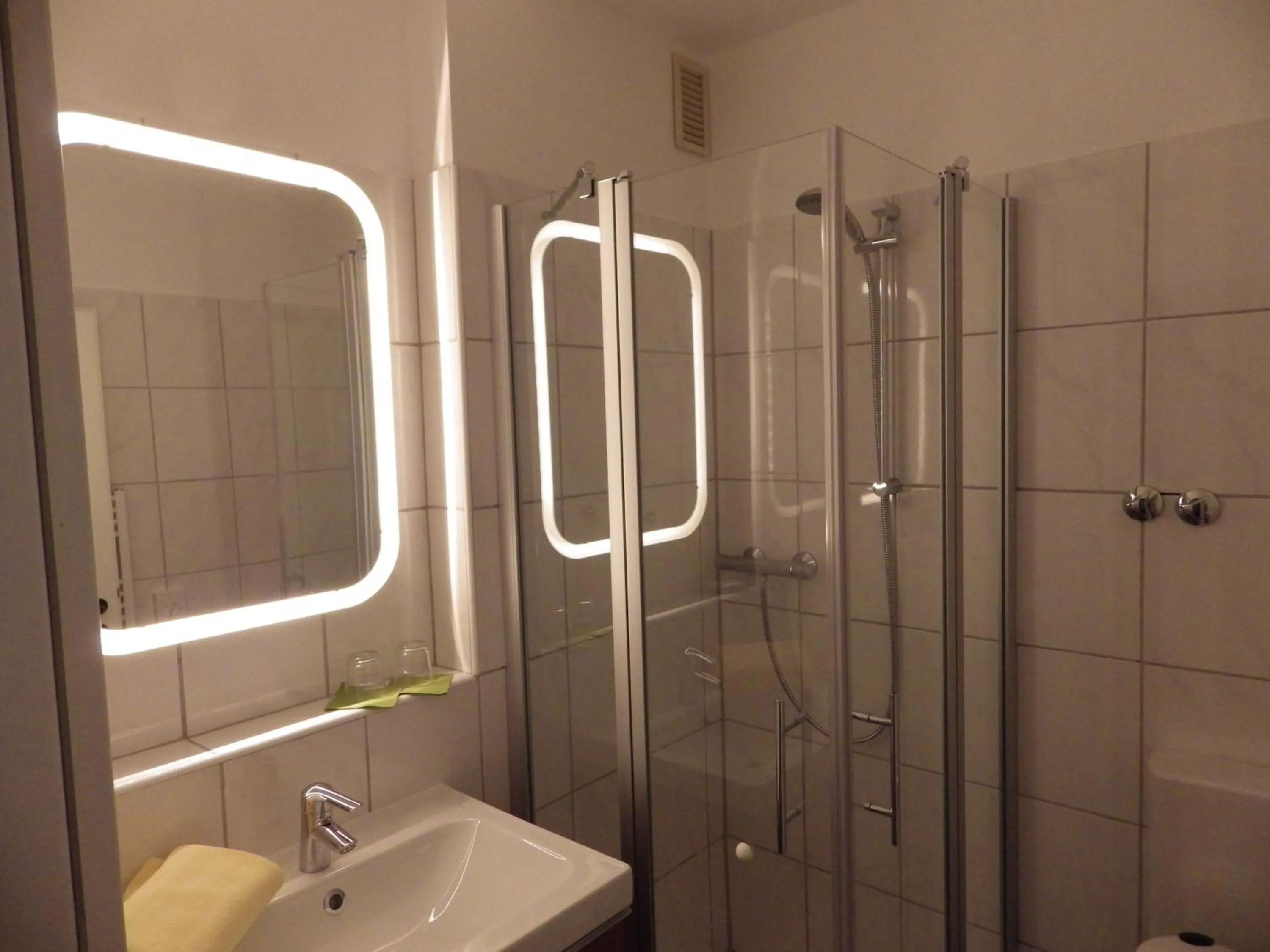 Bathroom in Pension Haus Heitzig