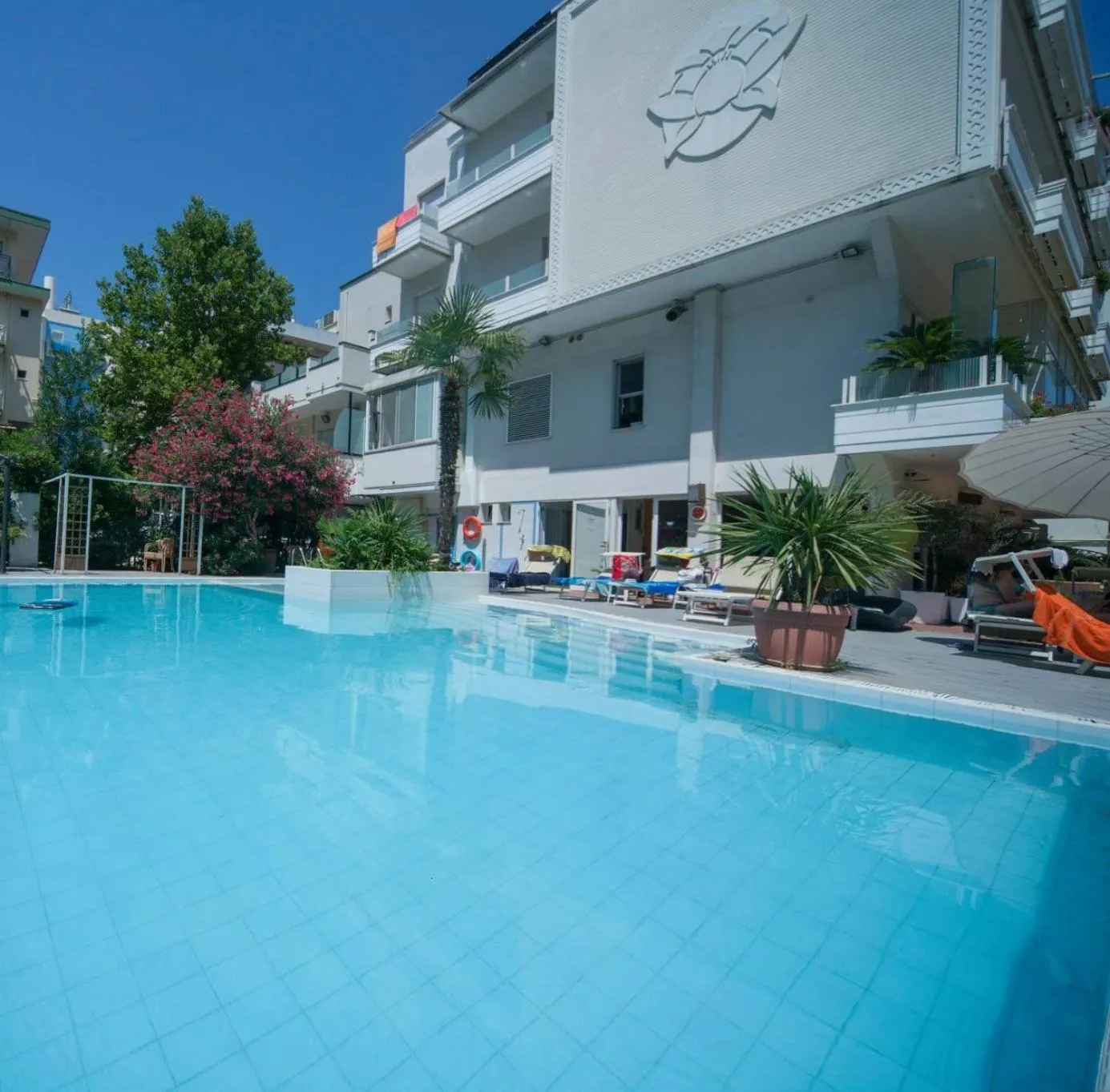 Swimming pool in SI Rimini Hotel