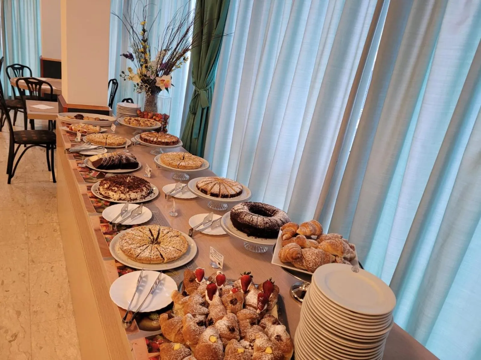 Breakfast in SI Rimini Hotel