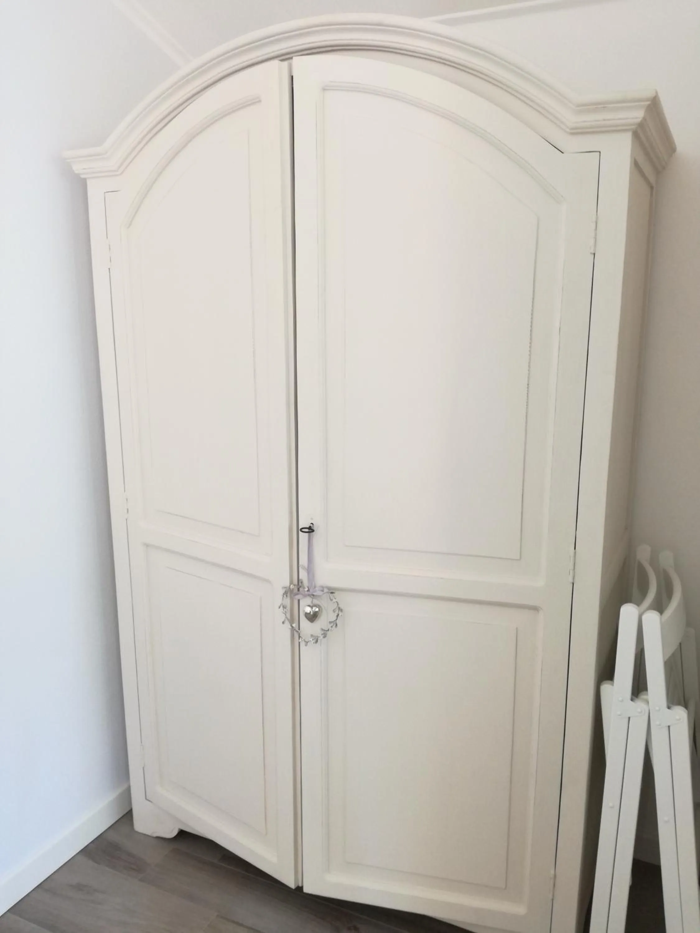 wardrobe in B&B Nadine