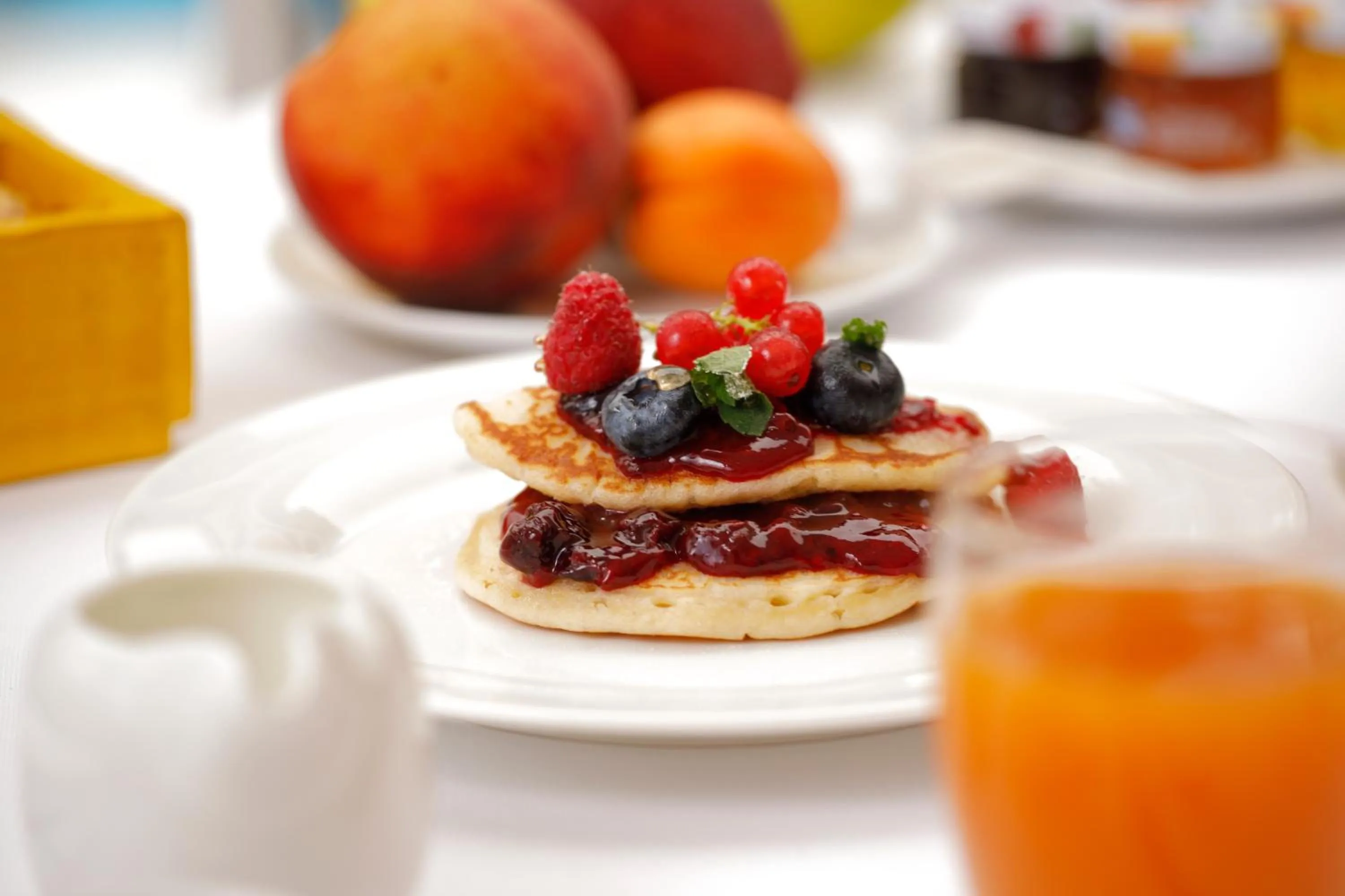 Food and drinks in Hotel Residence