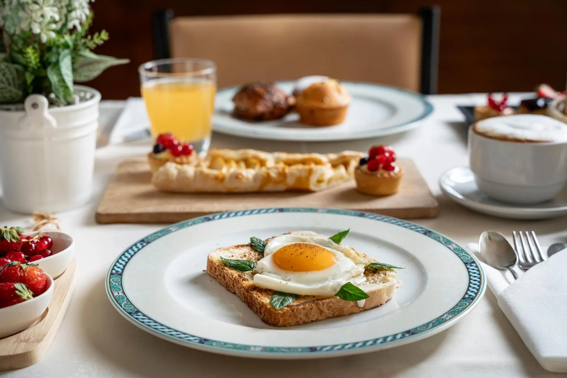 Breakfast in Hotel Lina