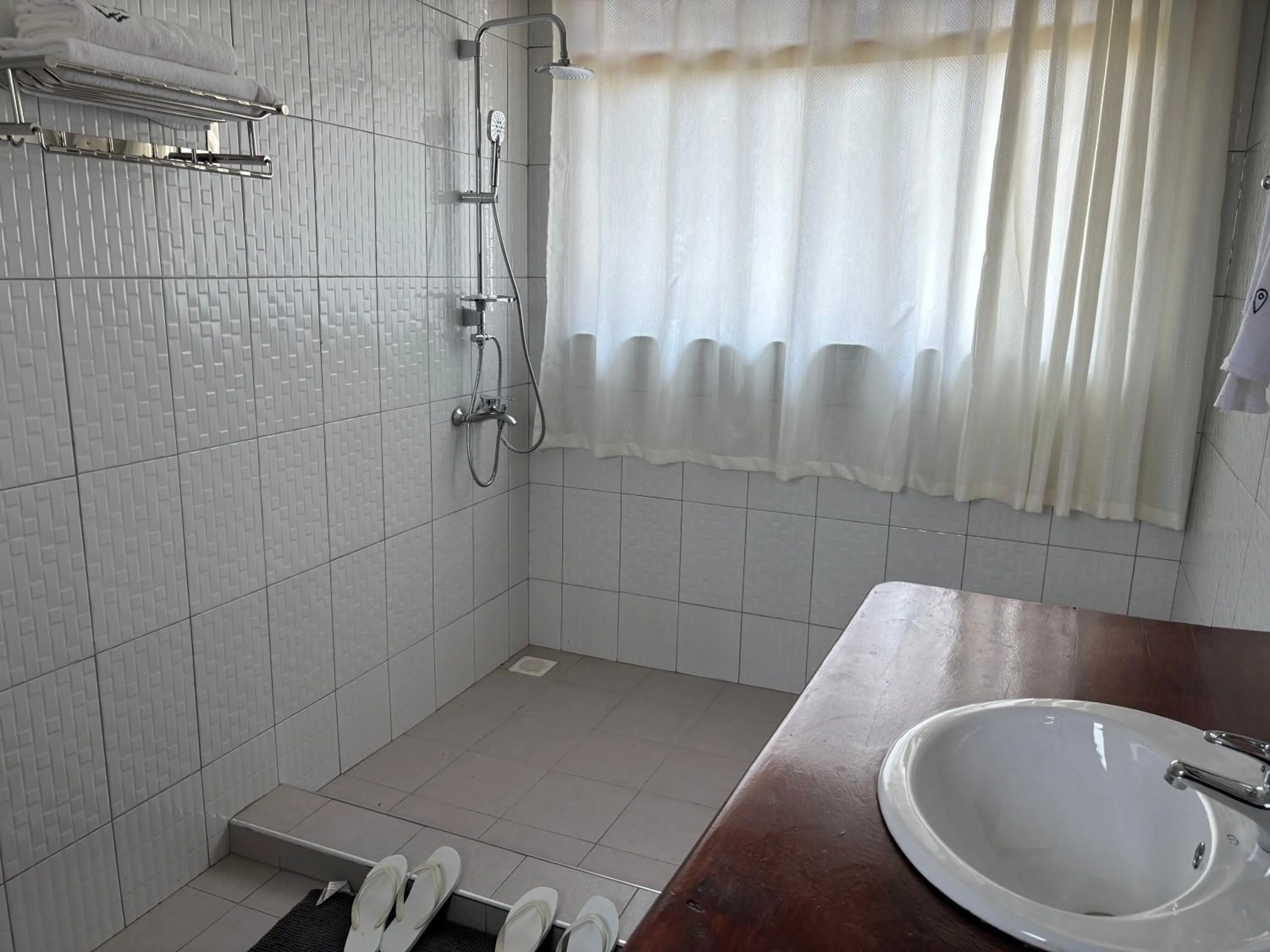 Bathroom in Ishasha Pride Lodge