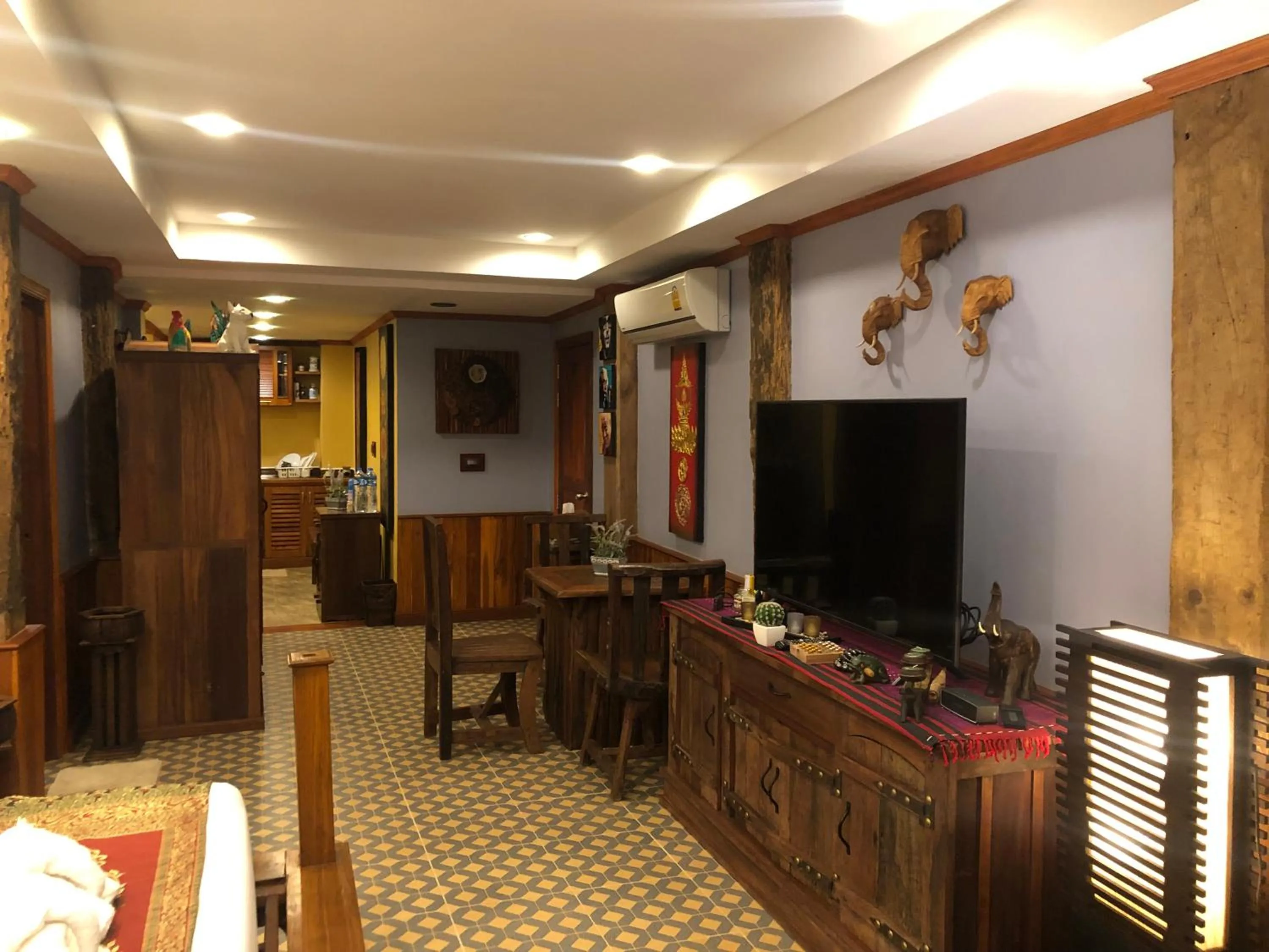 TV and multimedia in On The Mekong Resort