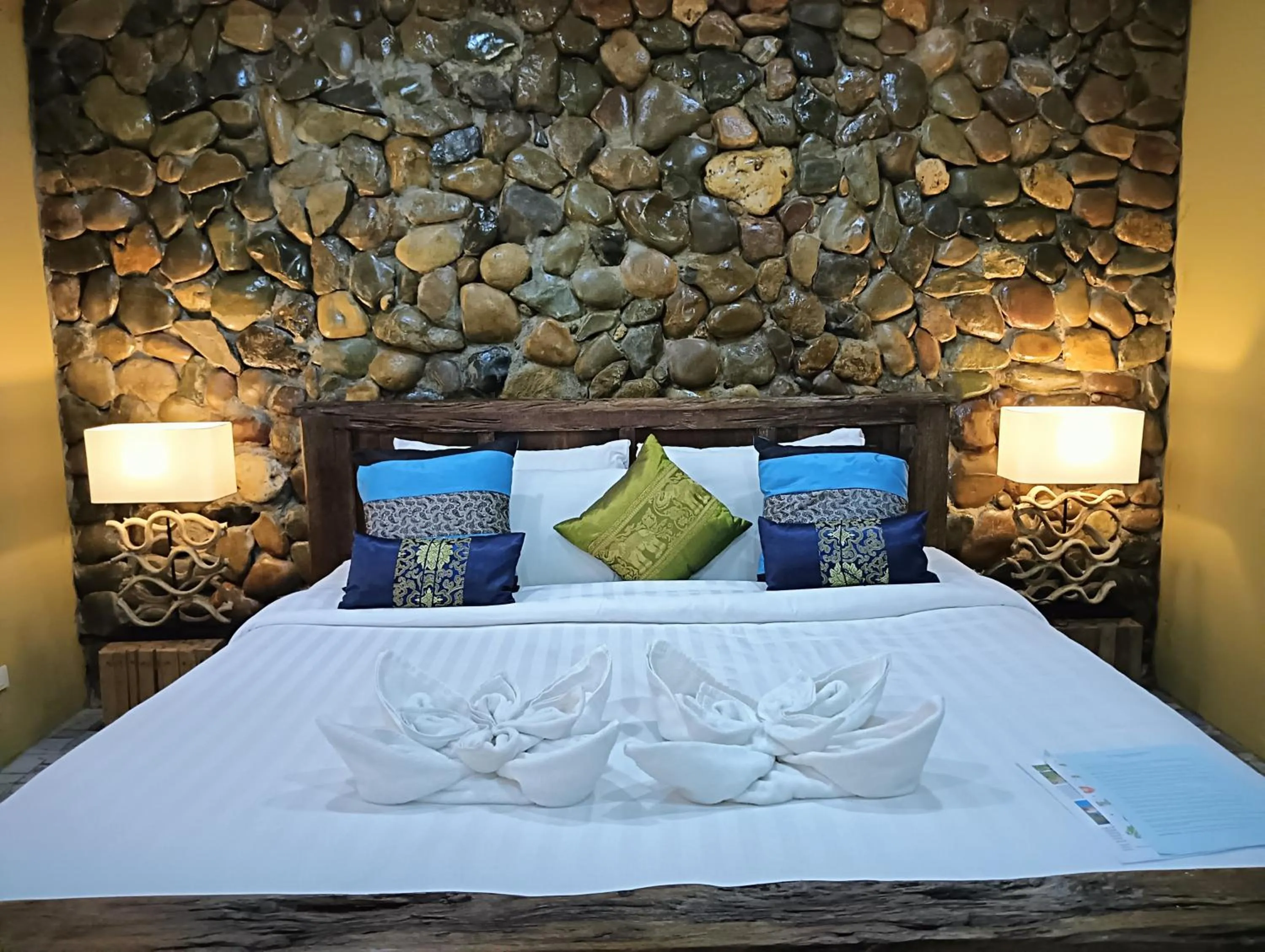 Bed in On The Mekong Resort