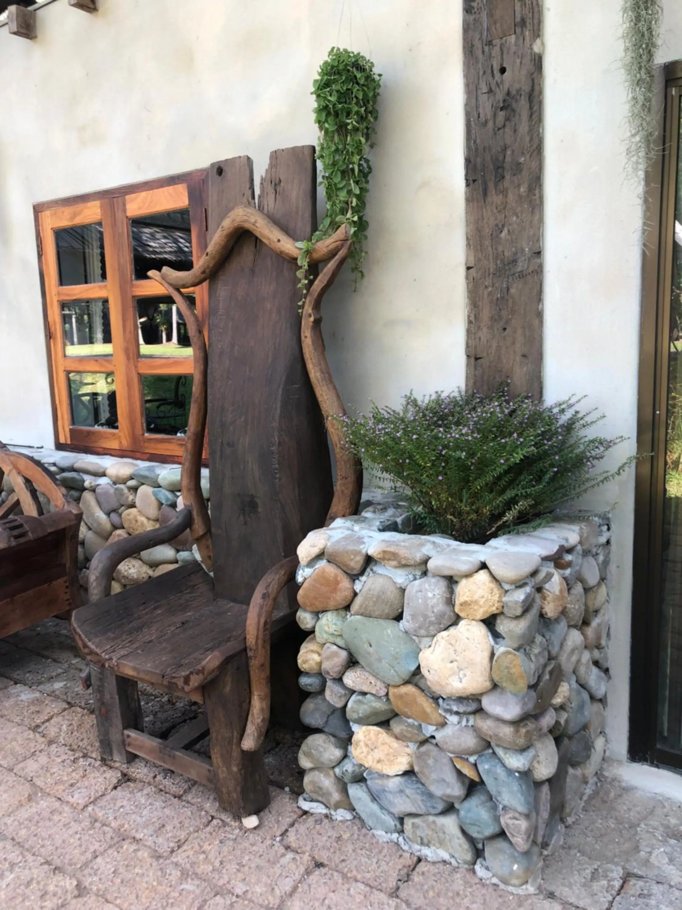 Decorative detail in On The Mekong Resort