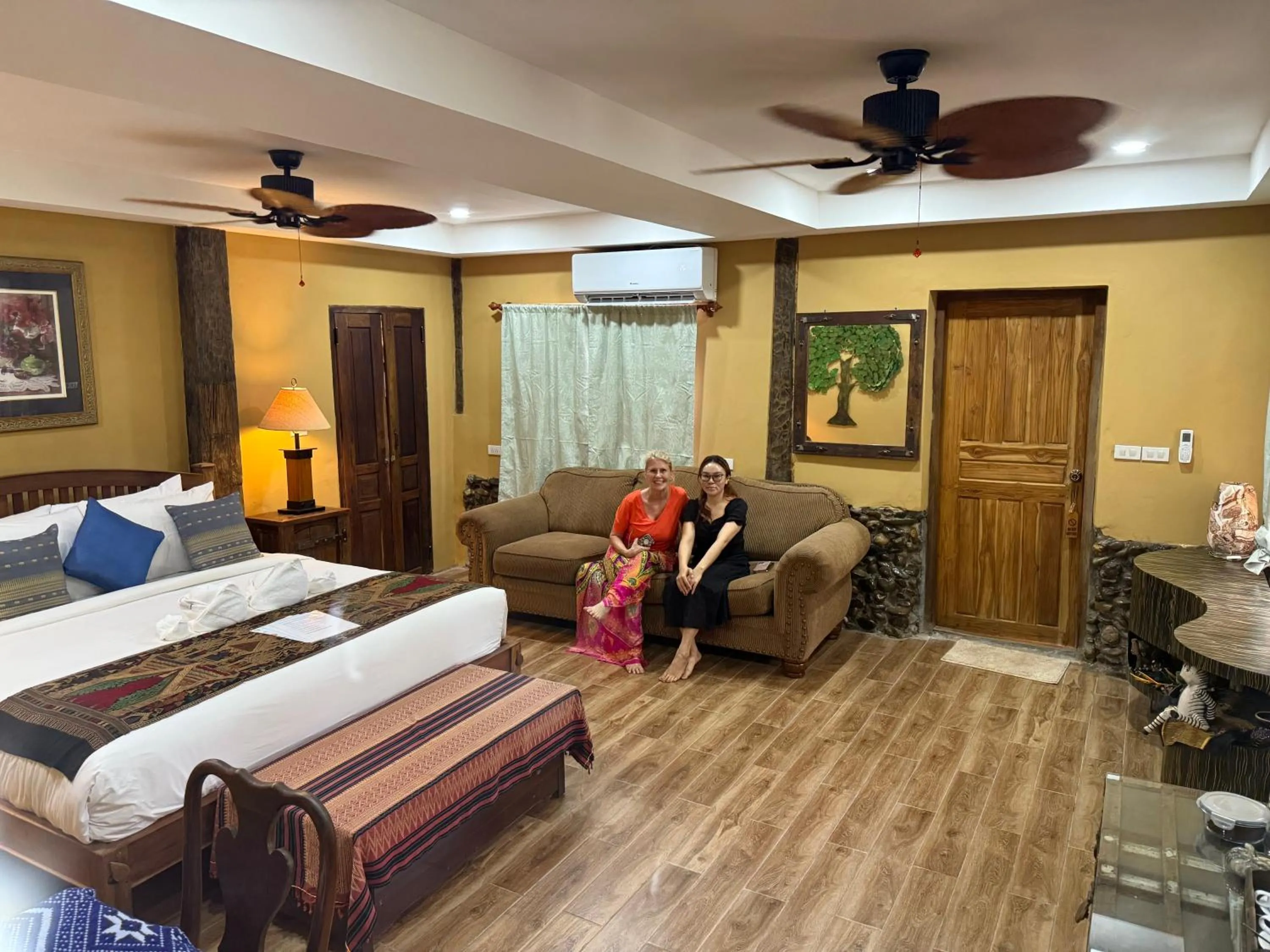 Bedroom, Bed in On The Mekong Resort