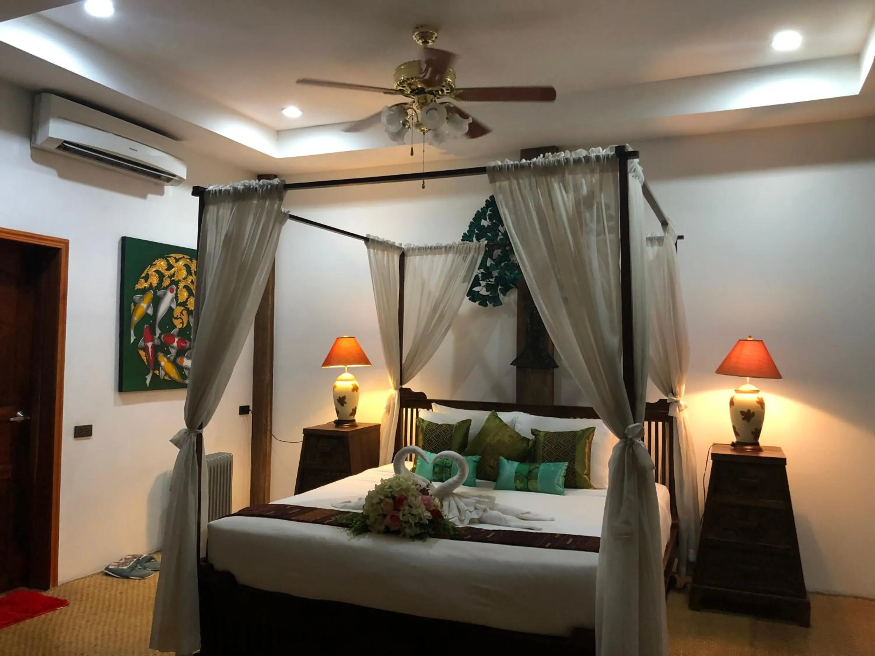 Bed in On The Mekong Resort