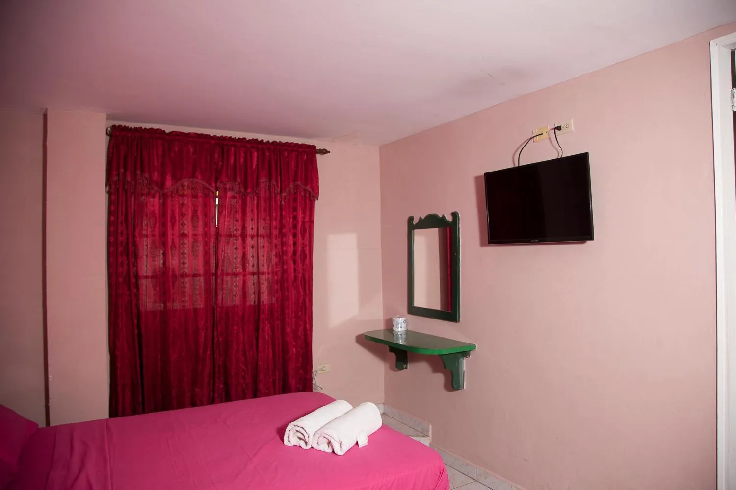 Bed in Residencial Turistico Cuba