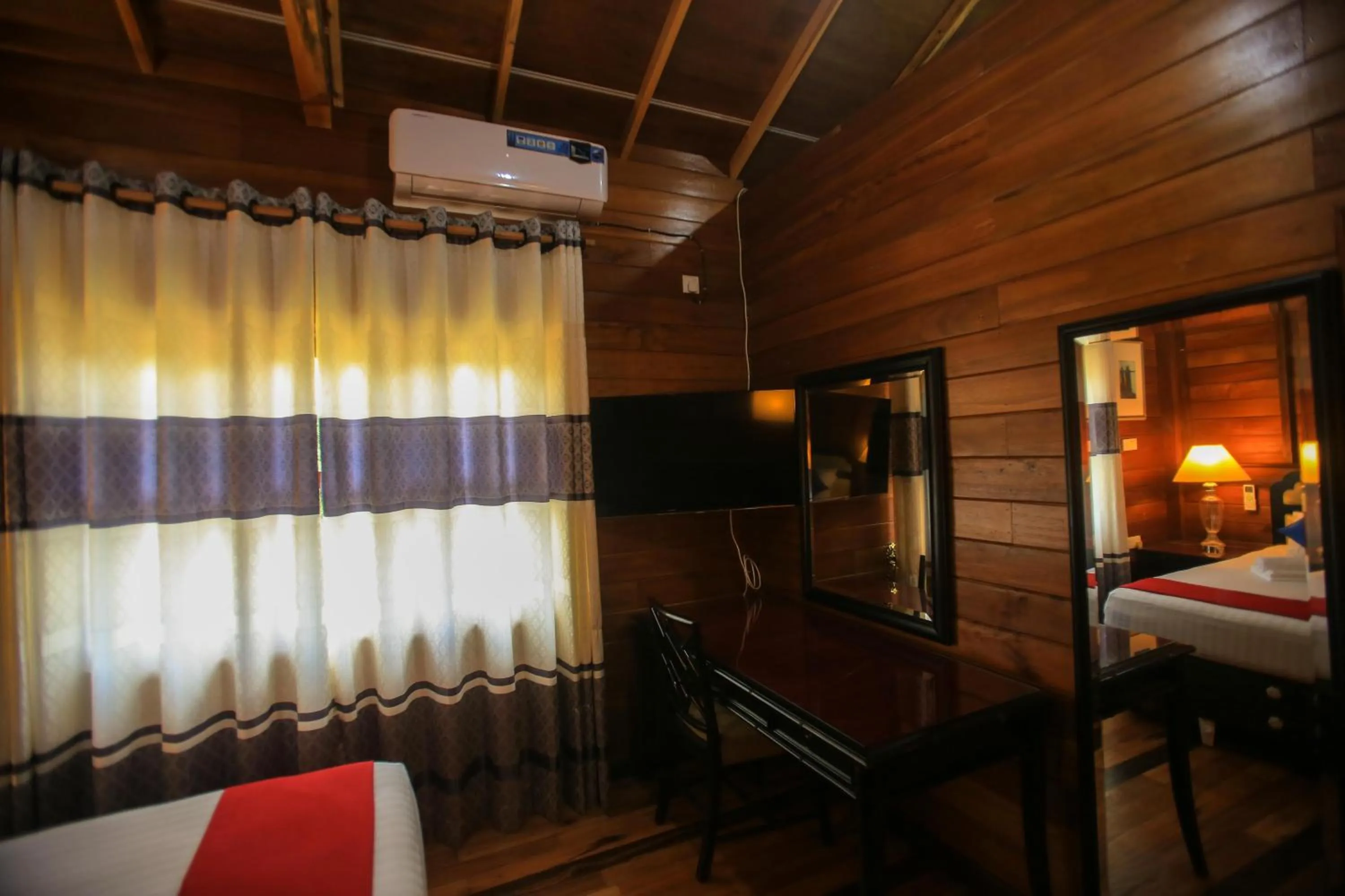 TV and multimedia, Bed in Jungle Hut Resort Sigiriya