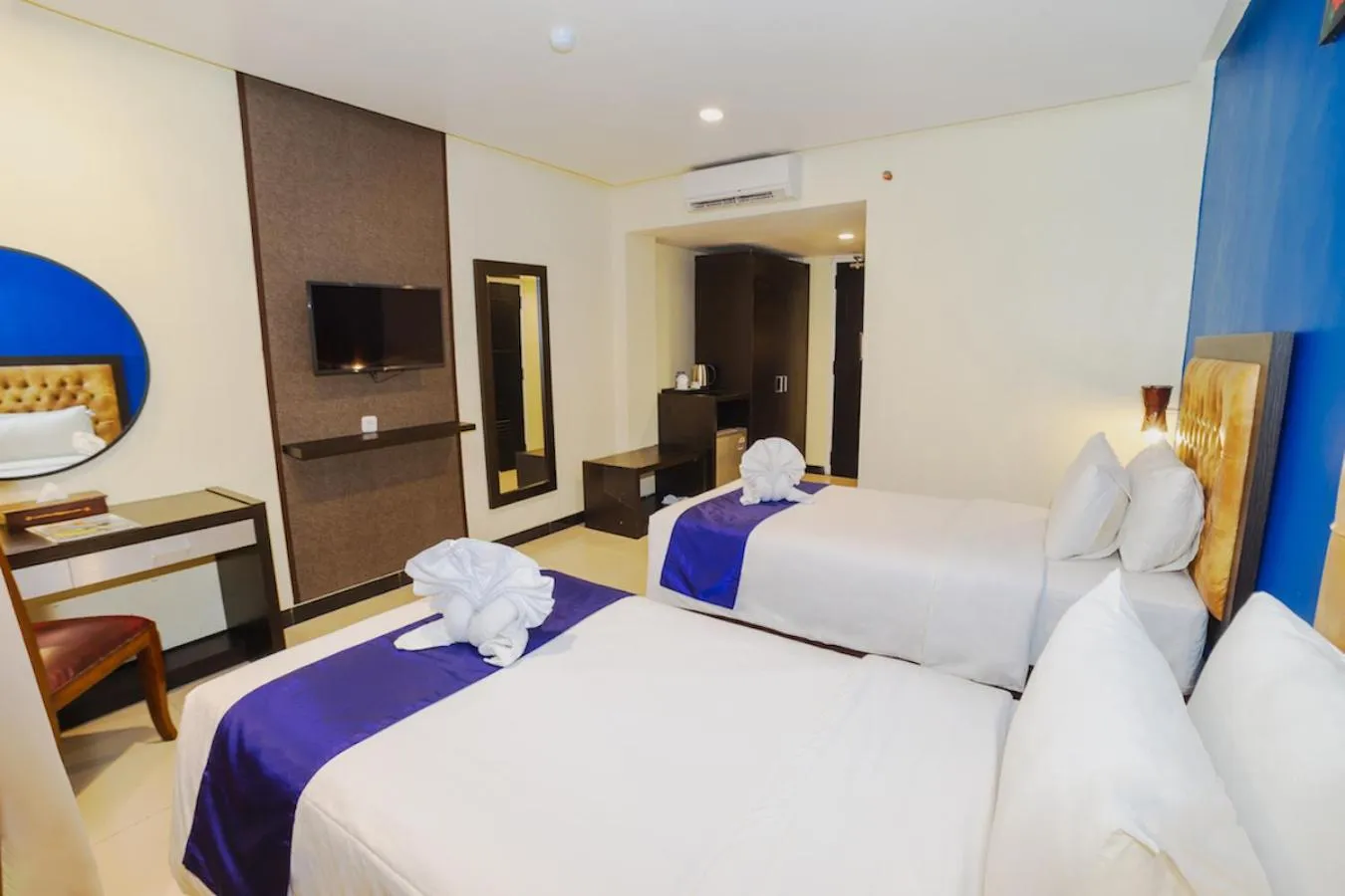 Bedroom, Bed in Parkside Star Hotel Jayapura