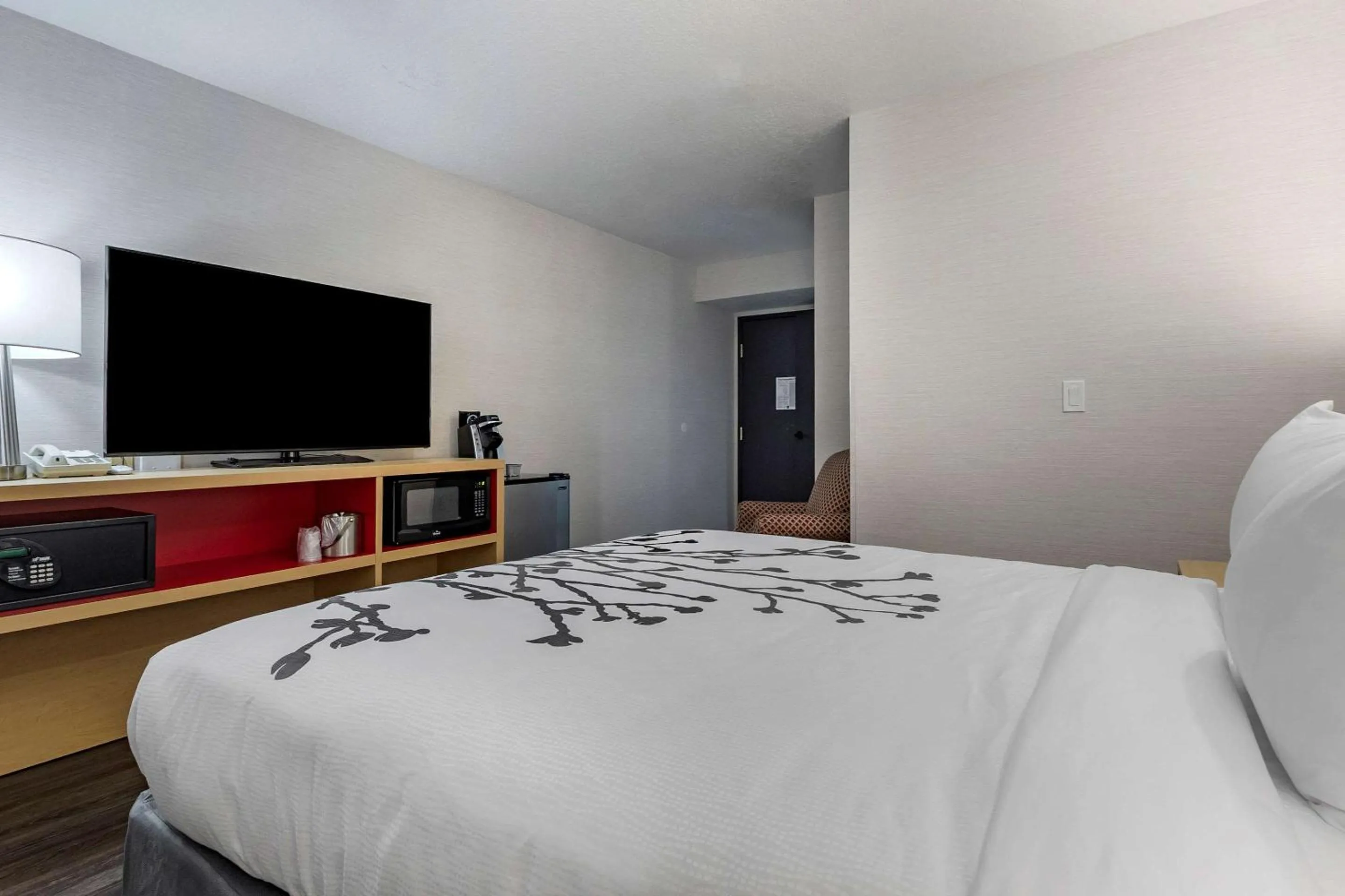 Bedroom, Bed in Sleep Inn & Suites Jerome - Twin Falls