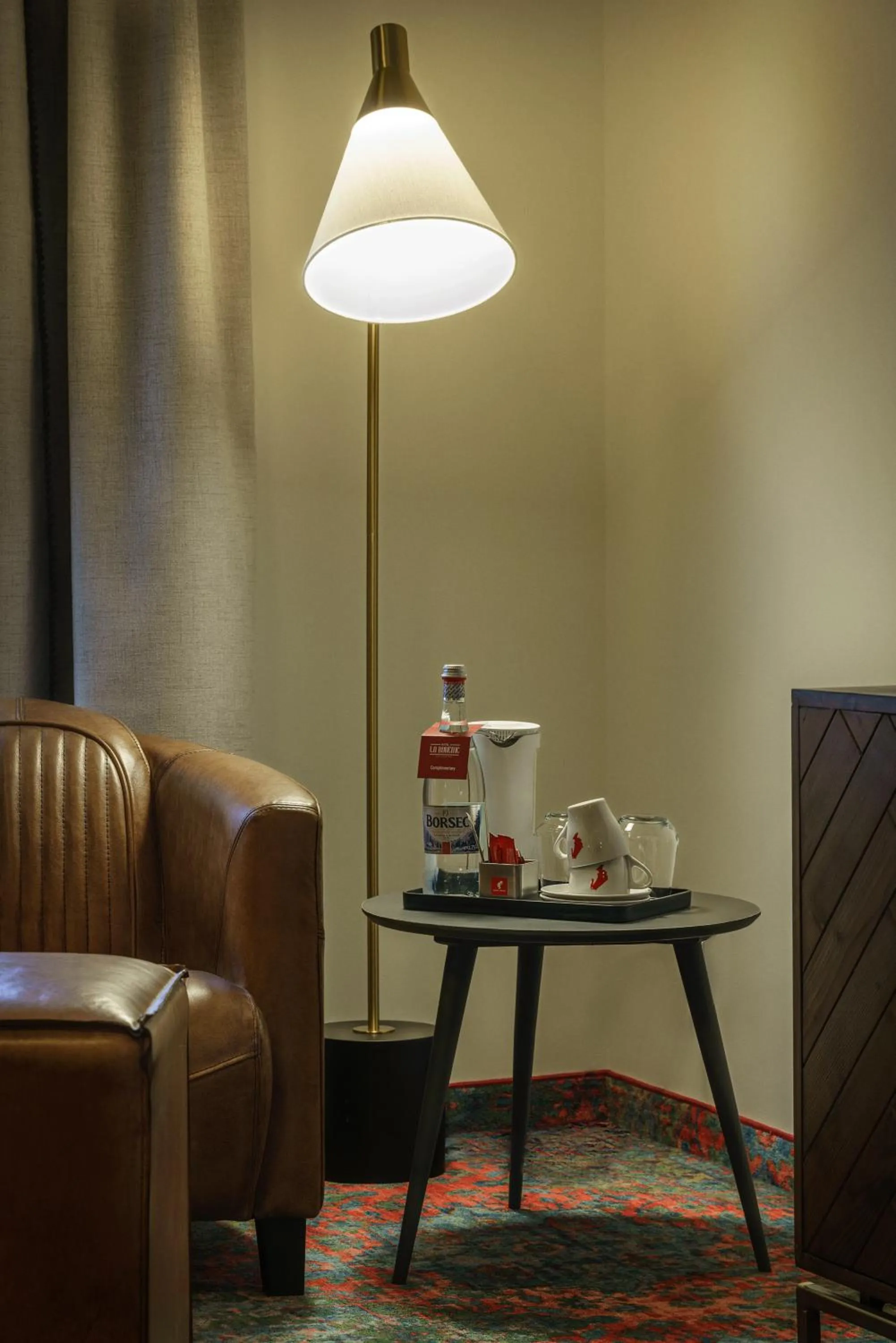 Coffee/tea facilities in La Boheme Boutique Casa Soare