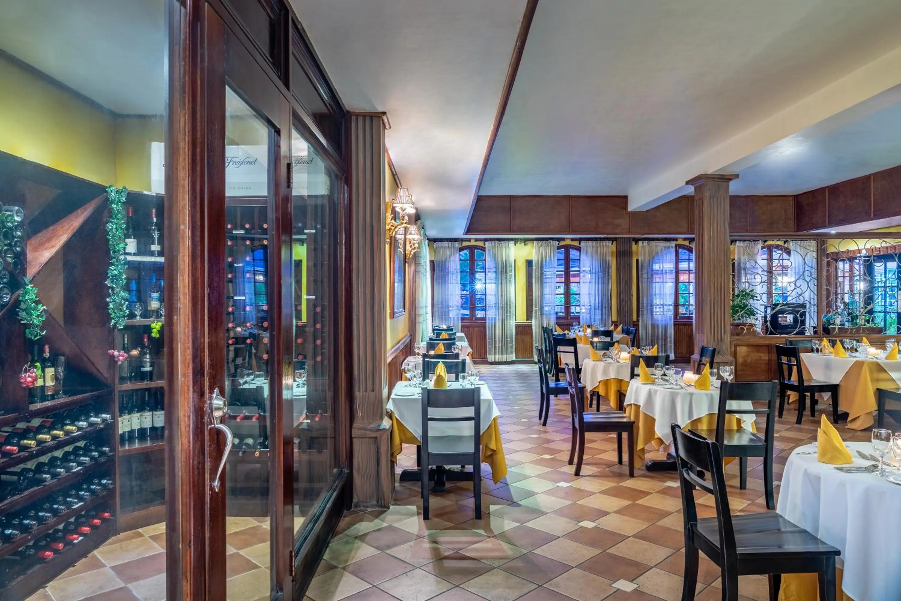 Dinner in Jewel Paradise Cove Adult Beach Resort & Spa