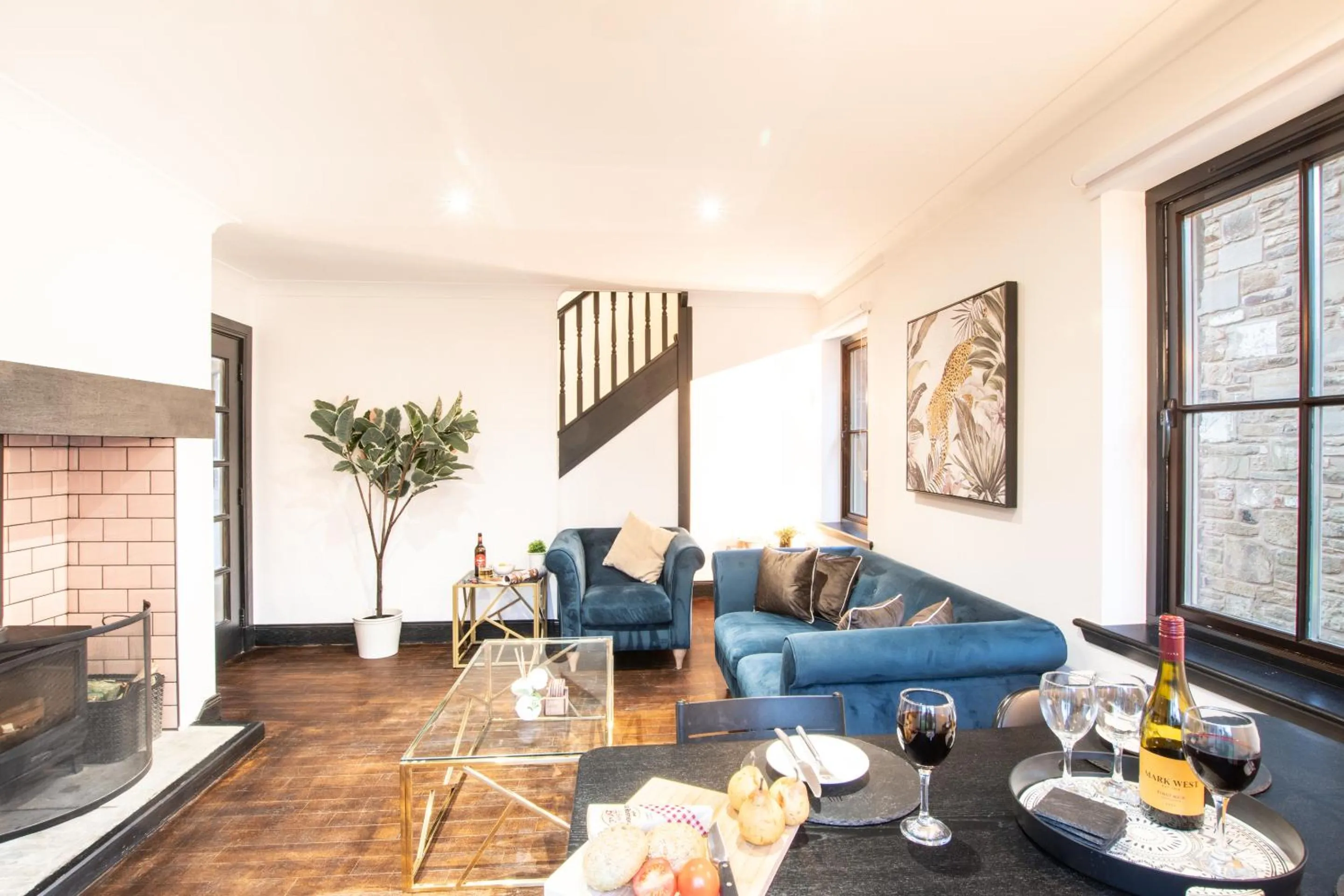 Living room in Northern Hideaways Apple Store