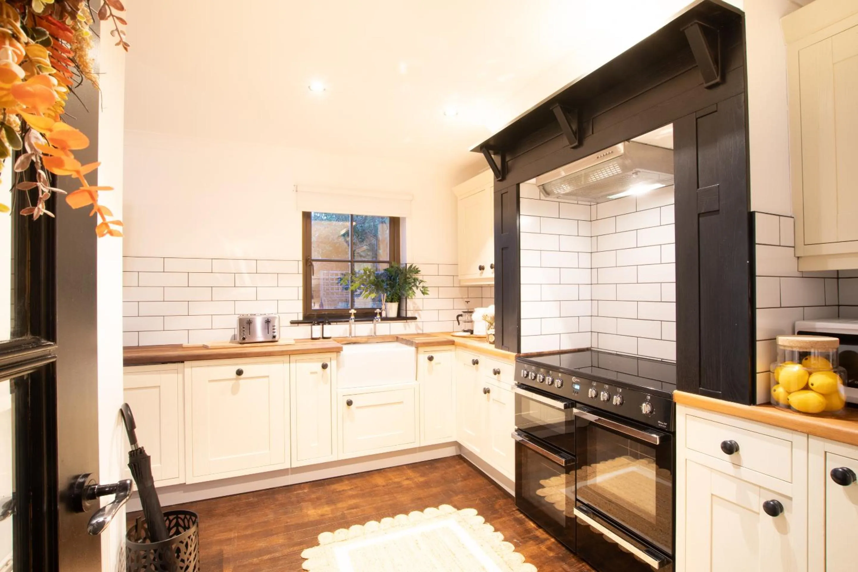 Kitchen or kitchenette in Northern Hideaways Apple Store