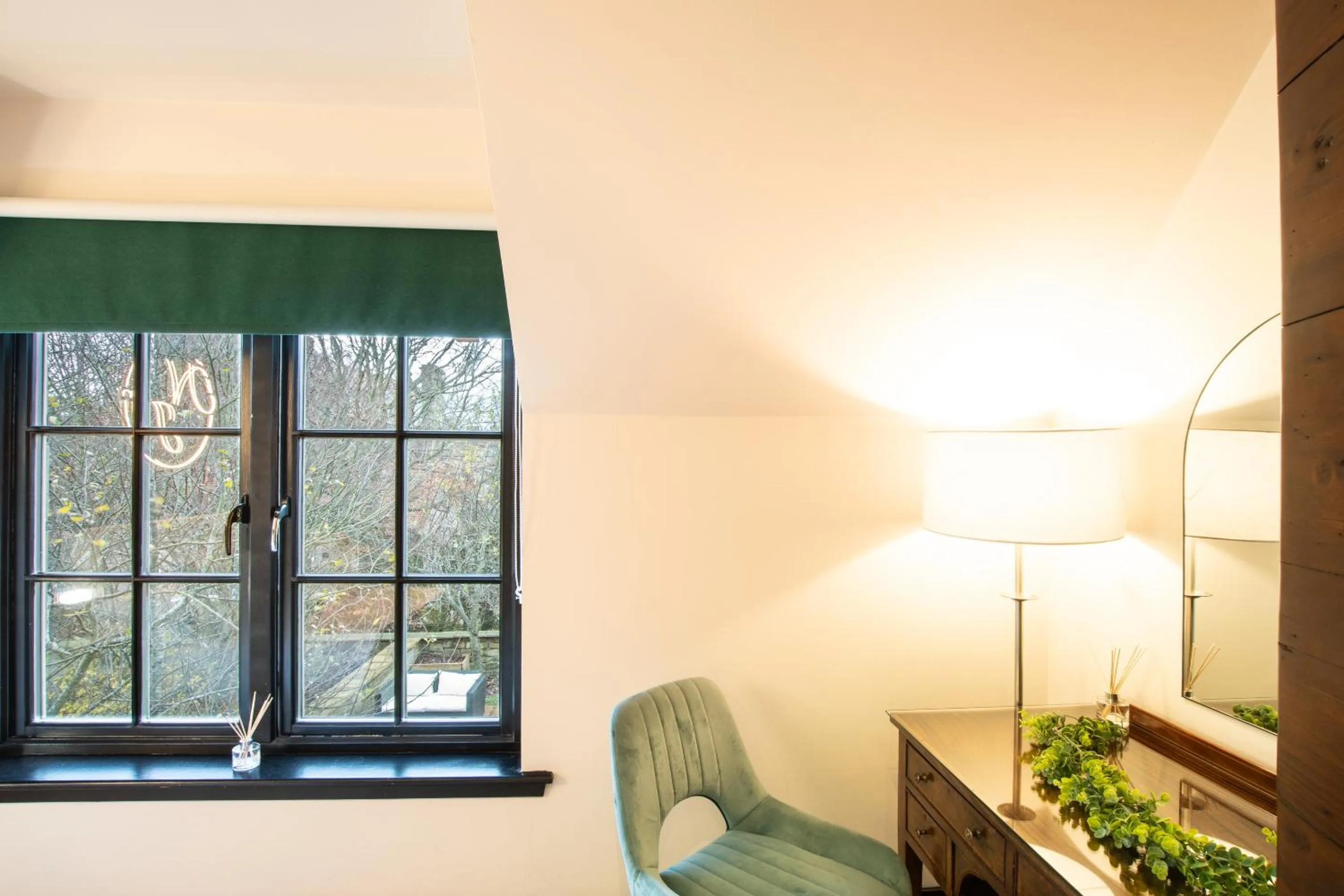 Bedroom in Northern Hideaways Apple Store